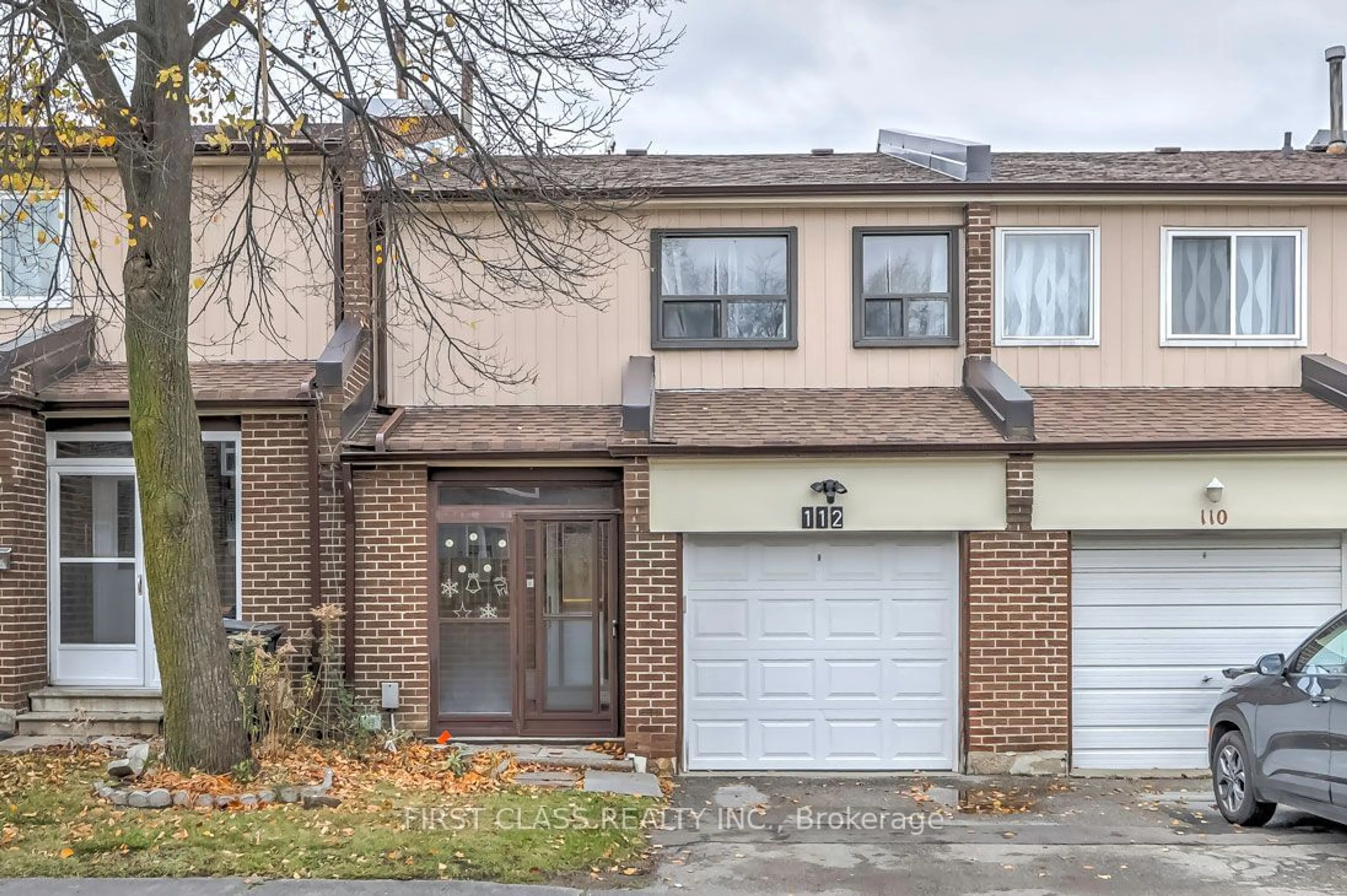 Home with brick exterior material, street for 106 Chester Le Blvd #112, Toronto Ontario M1W 2X9