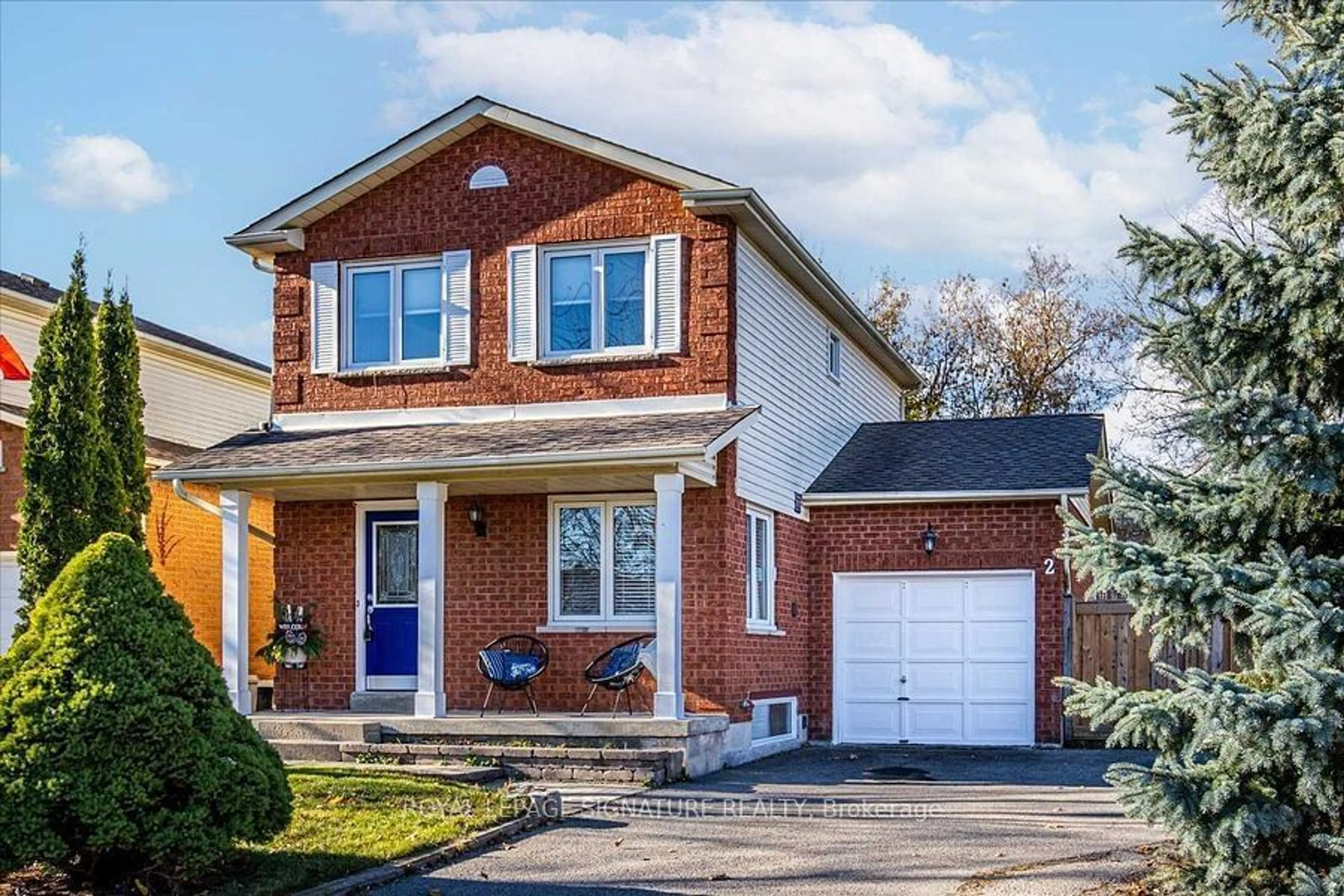 Home with brick exterior material, street for 2 Stephen Ave, Clarington Ontario L1E 1Z2