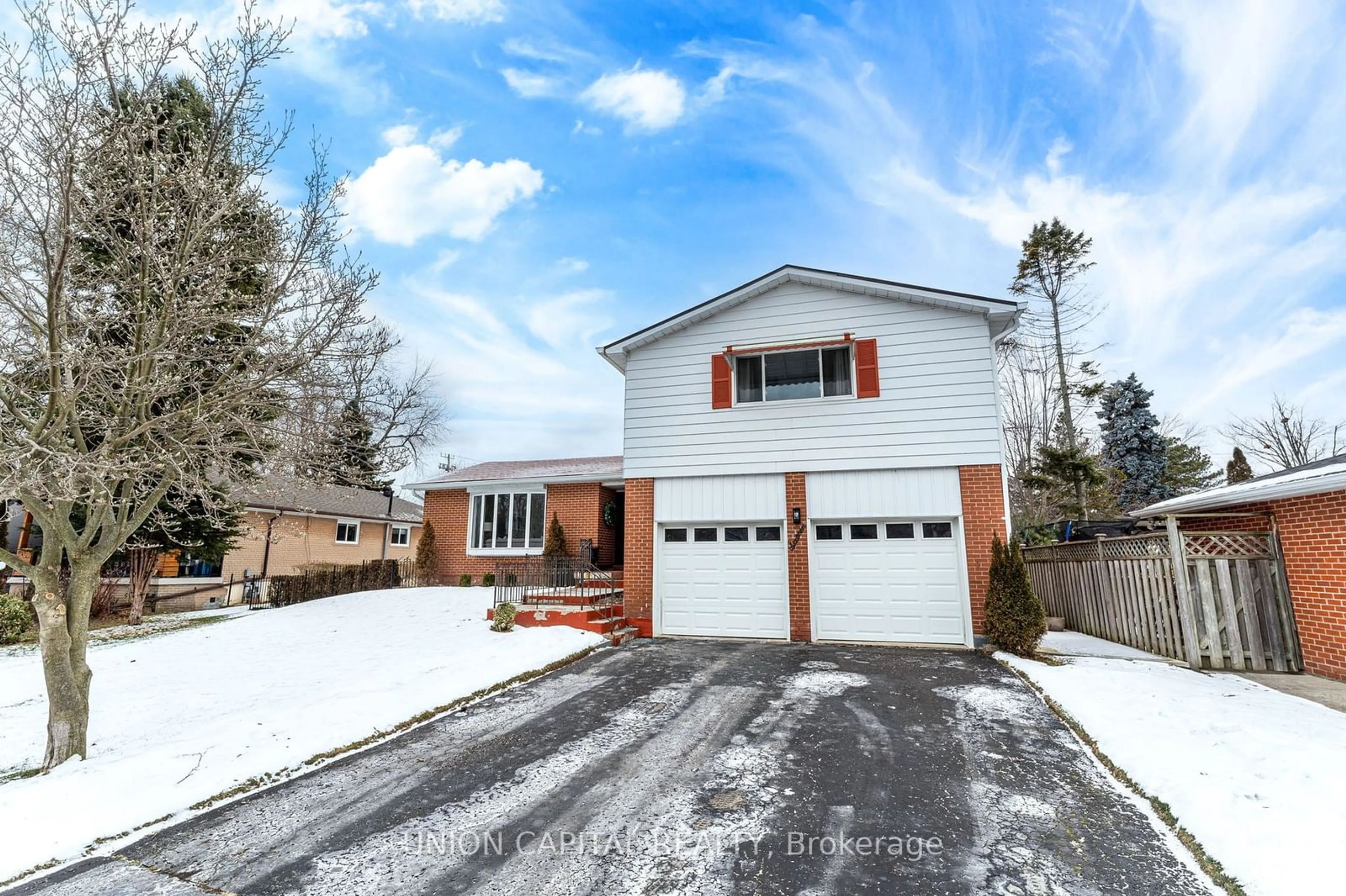 Home with brick exterior material, street for 16 Wooster Wood, Toronto Ontario M1E 1Y3