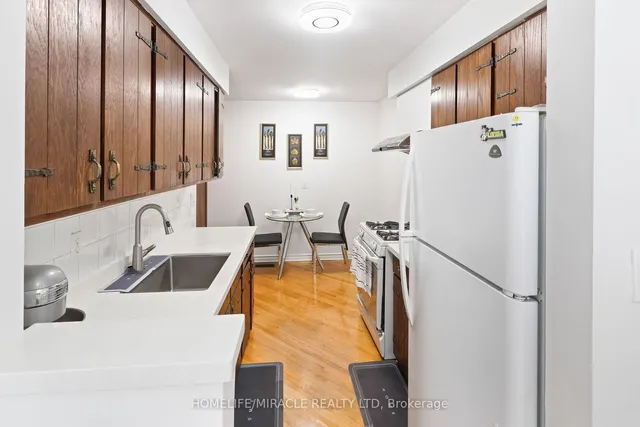 Additional property image - 156 Huntsmill Blvd