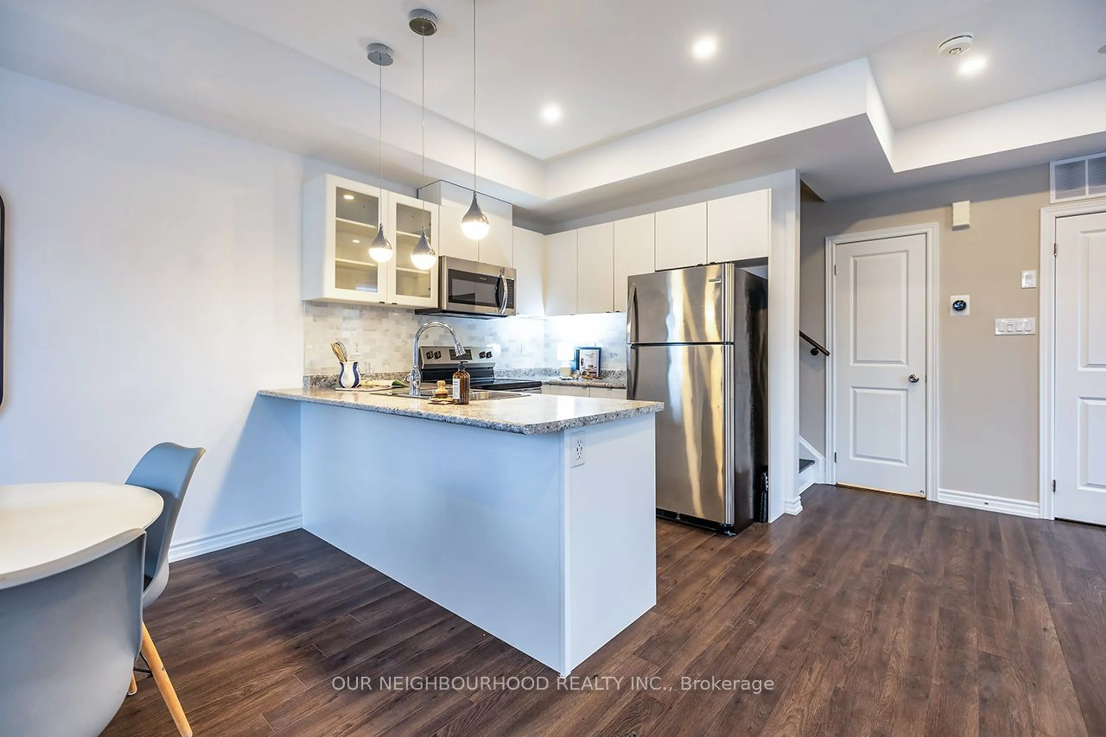 Open concept kitchen, unknown for 1817 Rex Heath Dr, Pickering Ontario L1X 0E4