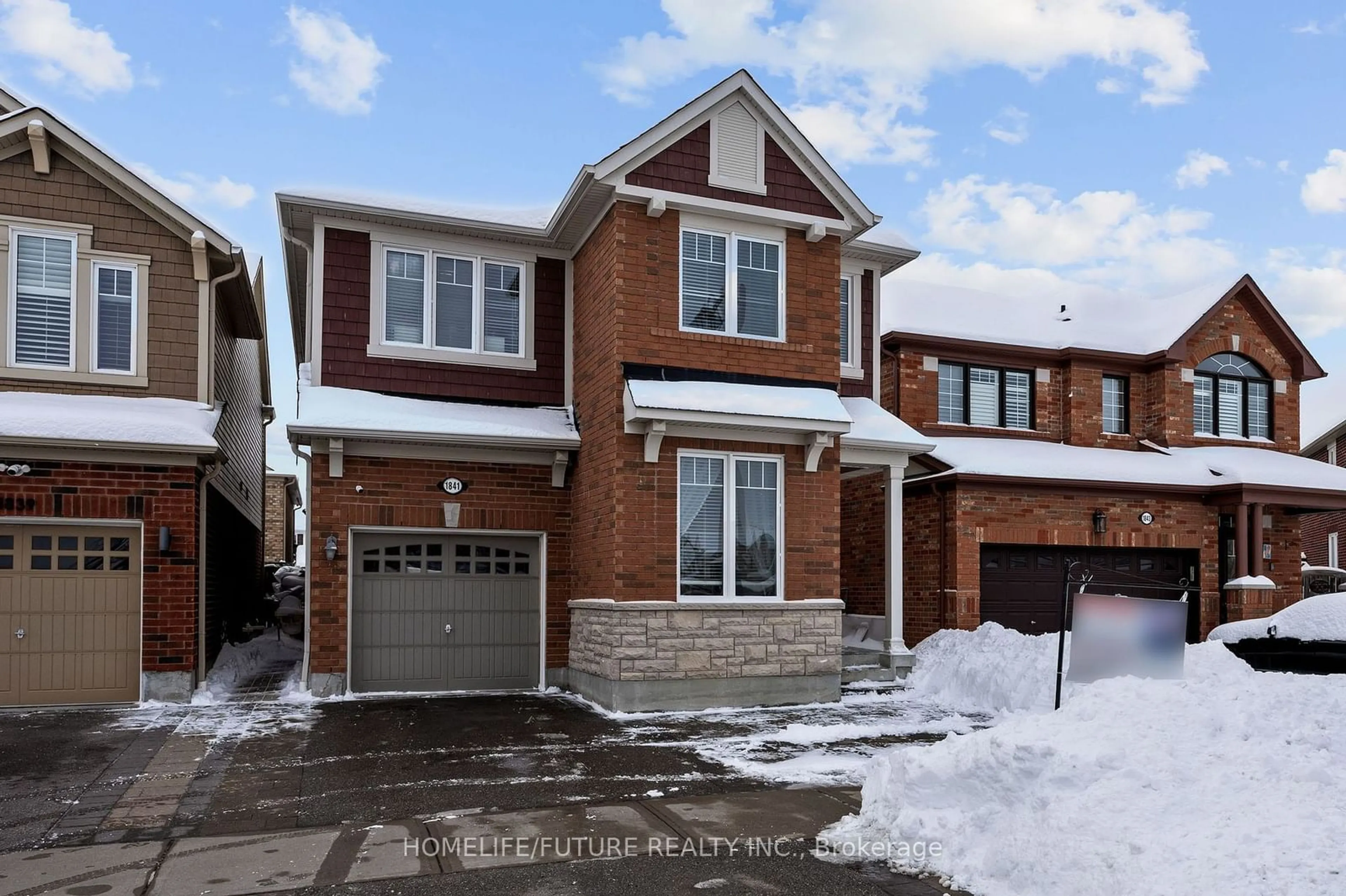 Home with brick exterior material, street for 1841 Parkhurst Cres, Pickering Ontario L1X 0B1