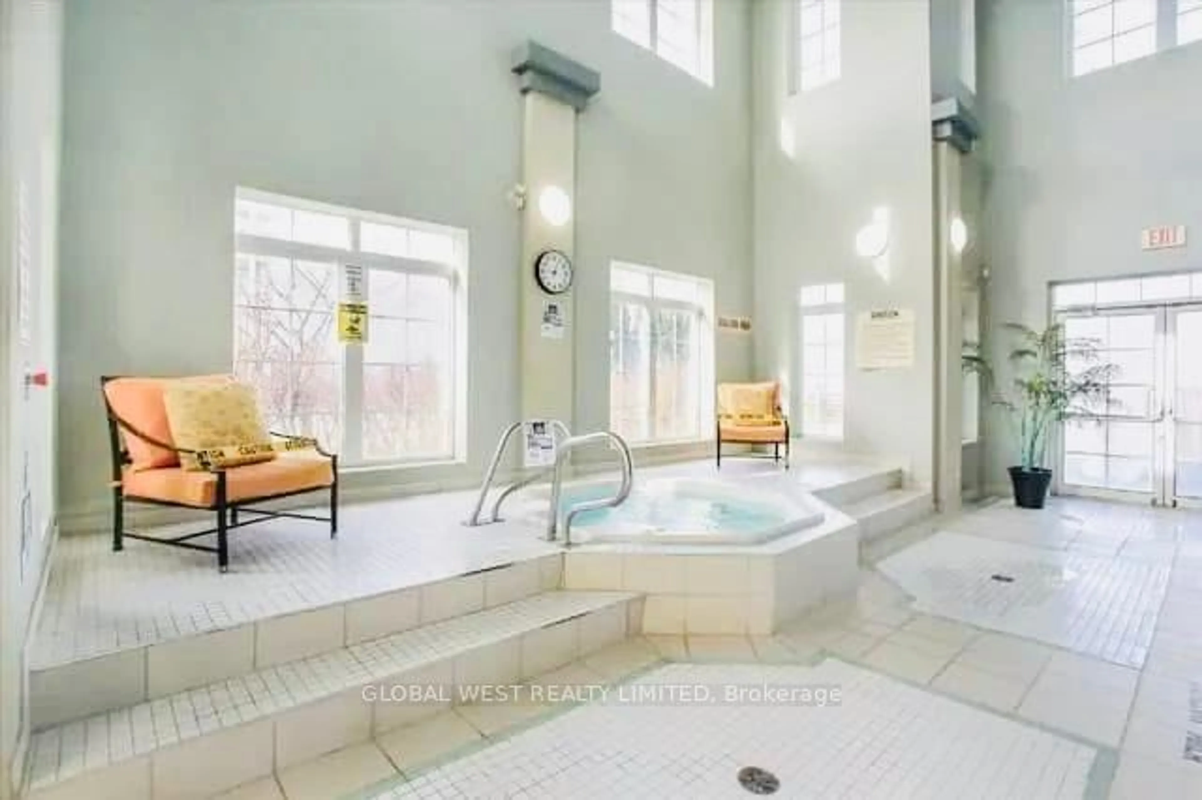 Contemporary bathroom, ceramic/tile floor for 50 Lakebreeze Dr #209, Clarington Ontario L1B 0V9