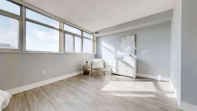 Additional image 14 of 3151 Bridletowne Circ Unit 702