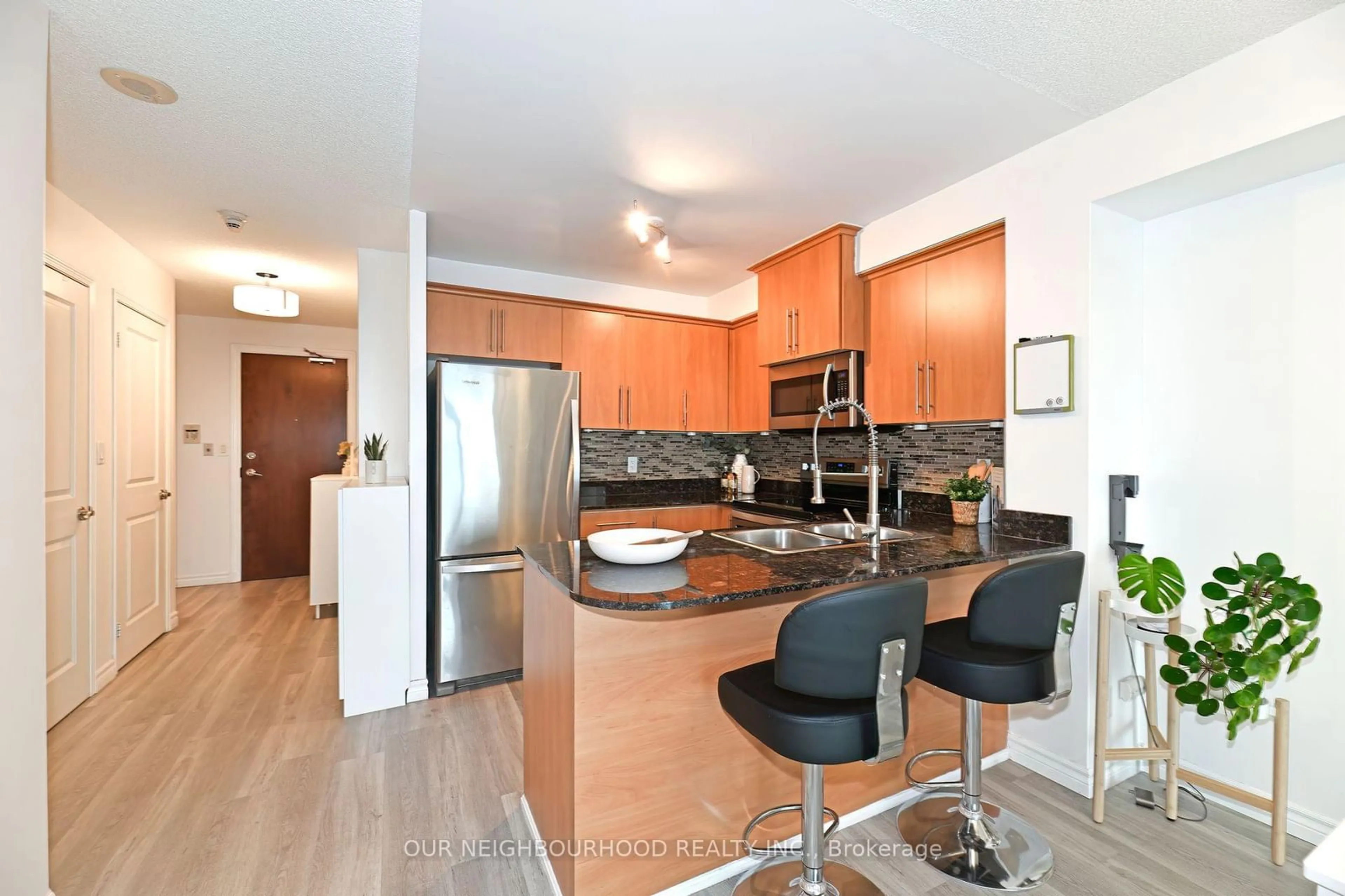 Open concept kitchen, unknown for 8 Rosebank Dr #12H, Toronto Ontario M1B 5Z3