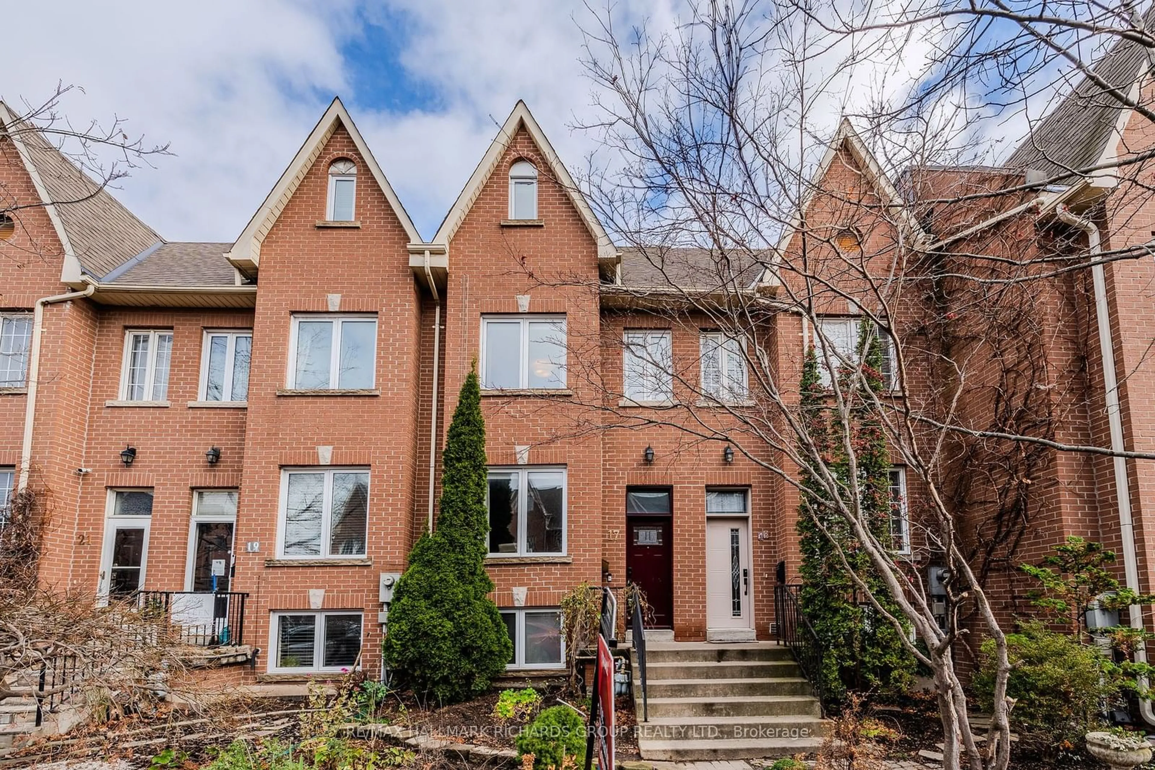 Home with brick exterior material, street for 17 Brick Crt, Toronto Ontario M4L 3X7