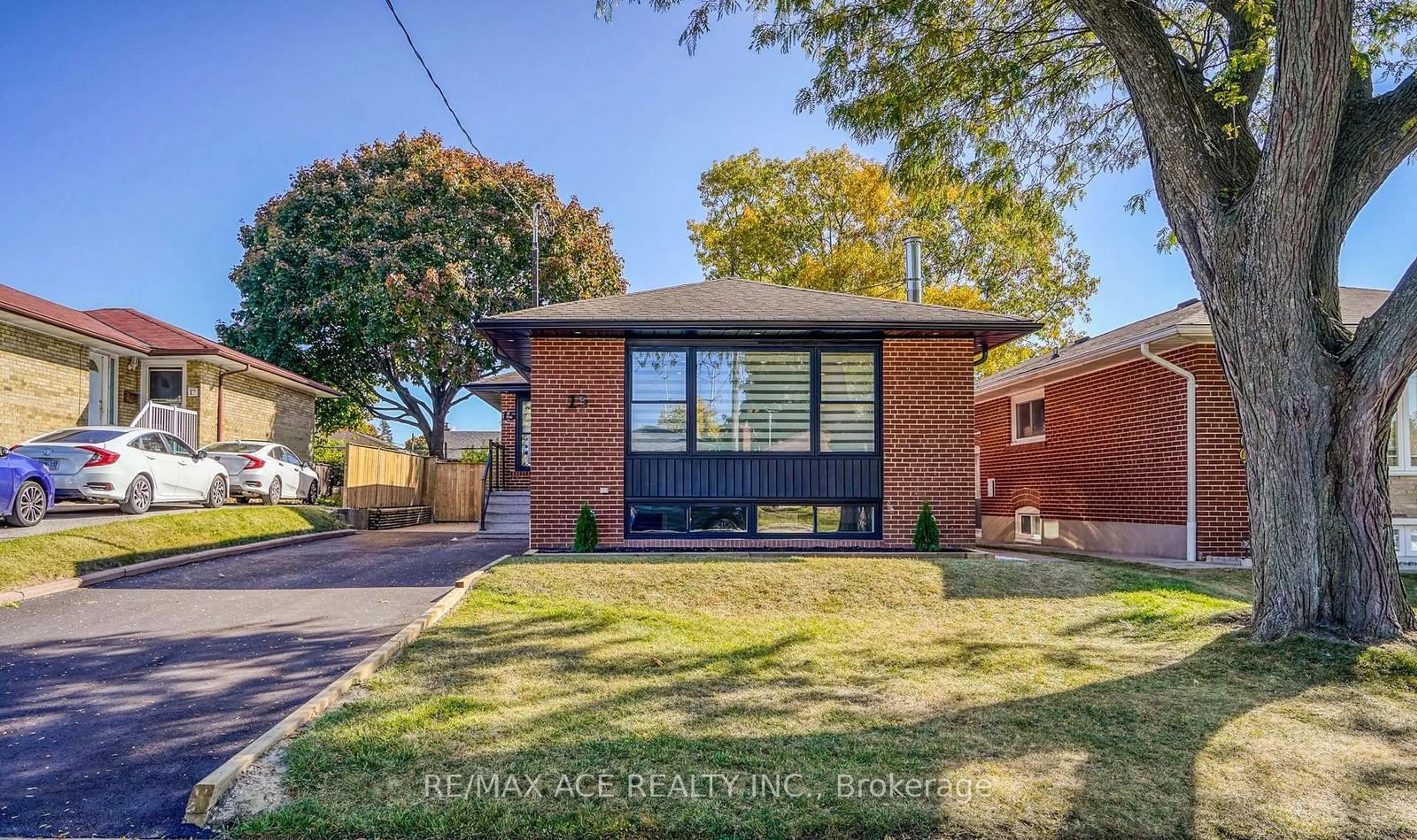 Home with brick exterior material, street for 15 Wantanopa Cres, Toronto Ontario M1H 2B2