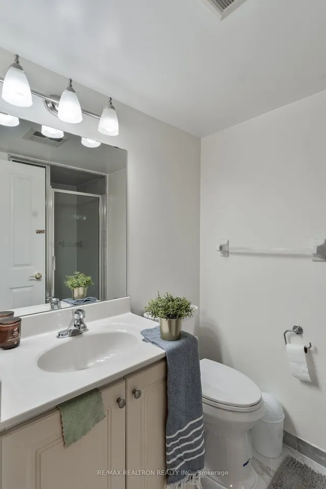 Additional property image - 88 Corporate Dr Unit 2811