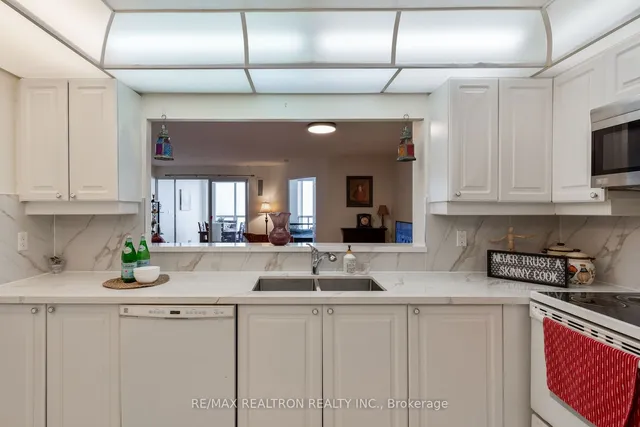 Additional property image - 88 Corporate Dr Unit 2811