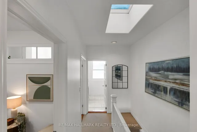Additional property image - 10 Kingsmount Park Rd