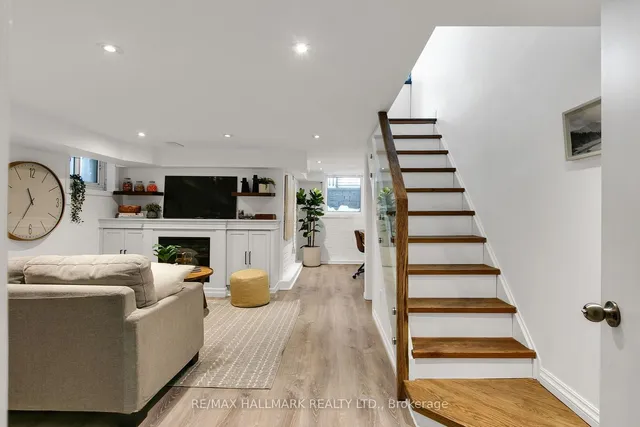 Additional property image - 10 Kingsmount Park Rd
