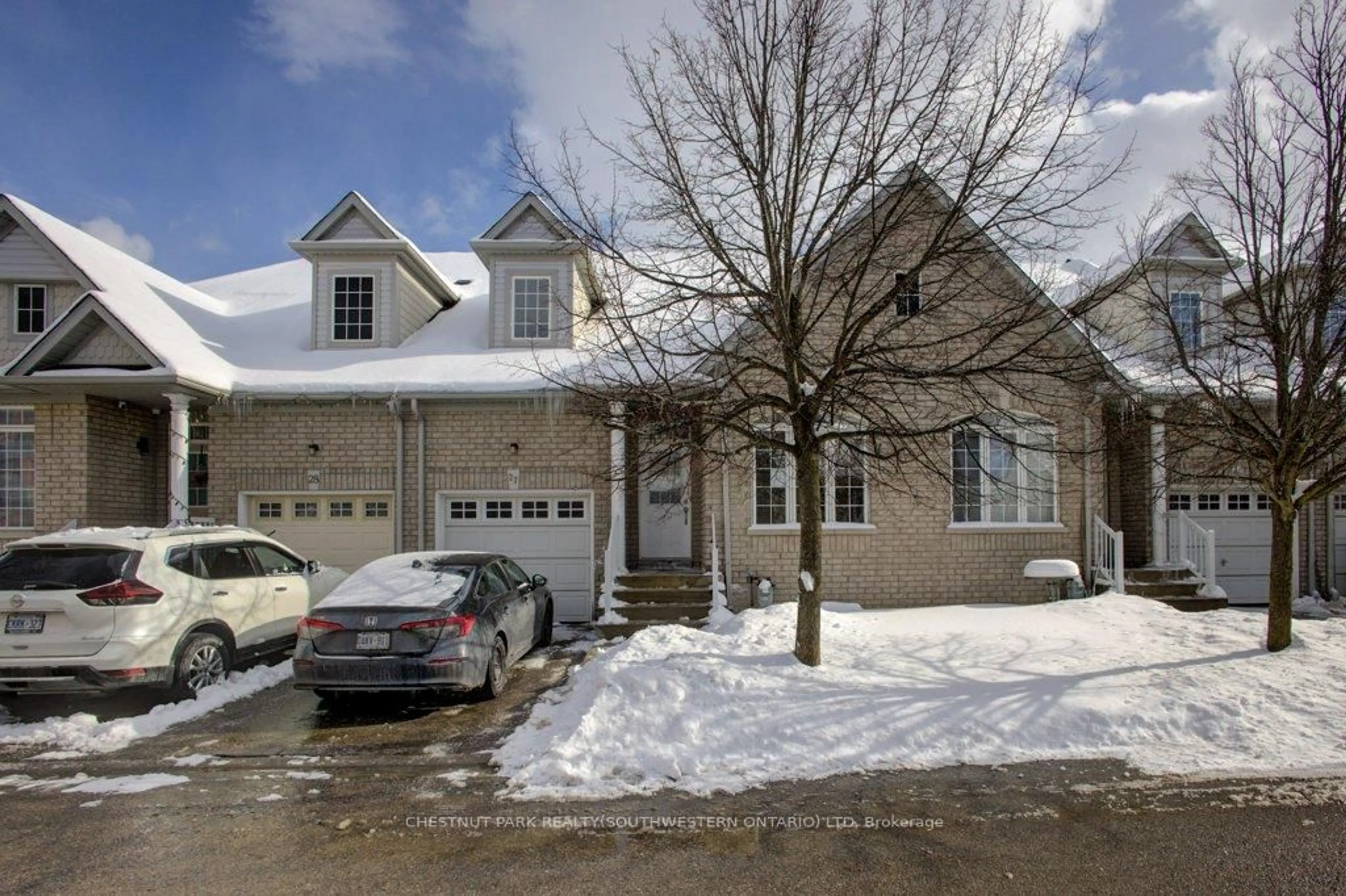 Unknown for 19 Niagara Dr #27, Oshawa Ontario L1G 8G2