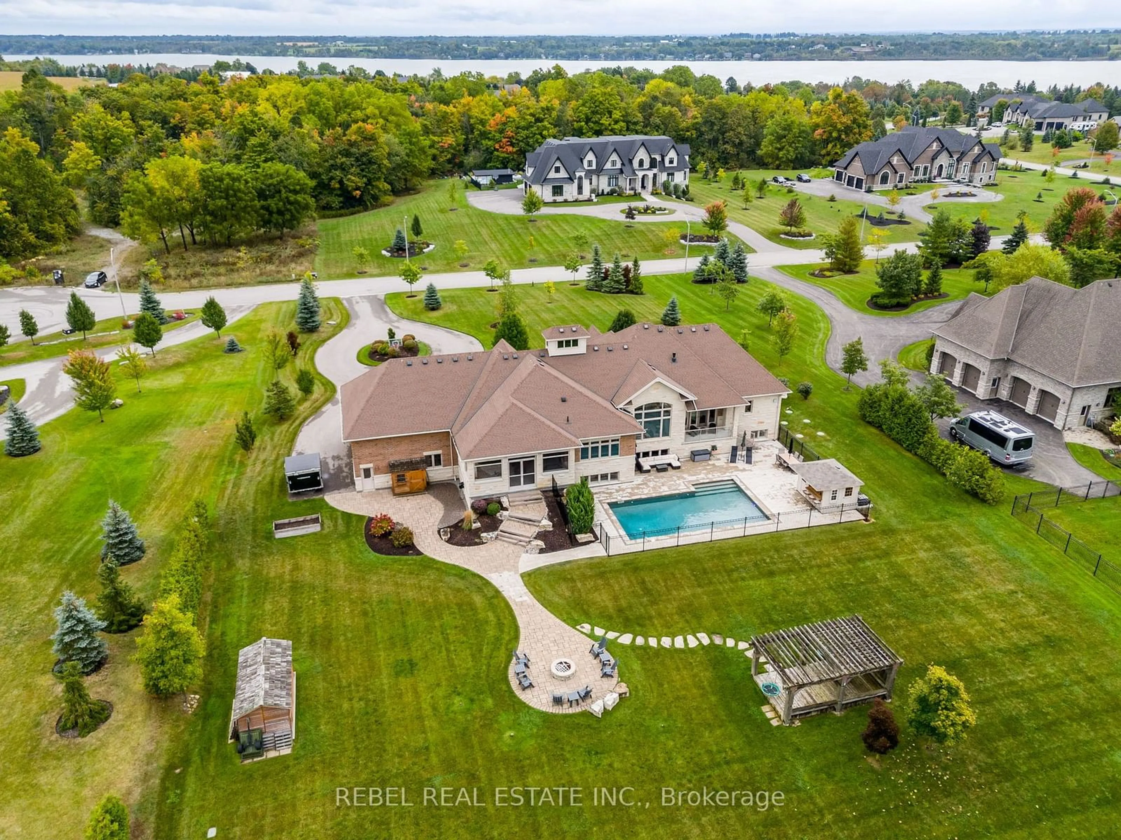 A pic from outside/outdoor area/front of a property/back of a property/a pic from drone, water/lake/river/ocean view for 27 Clyde Crt, Scugog Ontario L9L 2C9