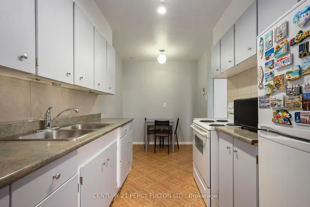 Additional property image - 180 Markham Rd Unit 915
