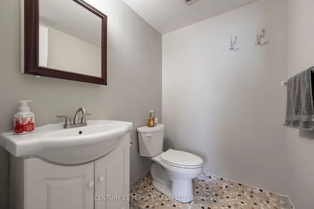 Additional property image - 180 Markham Rd Unit 915