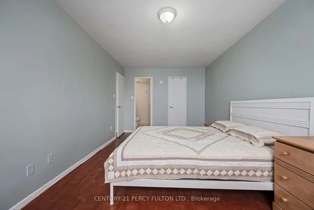 Additional property image - 180 Markham Rd Unit 915