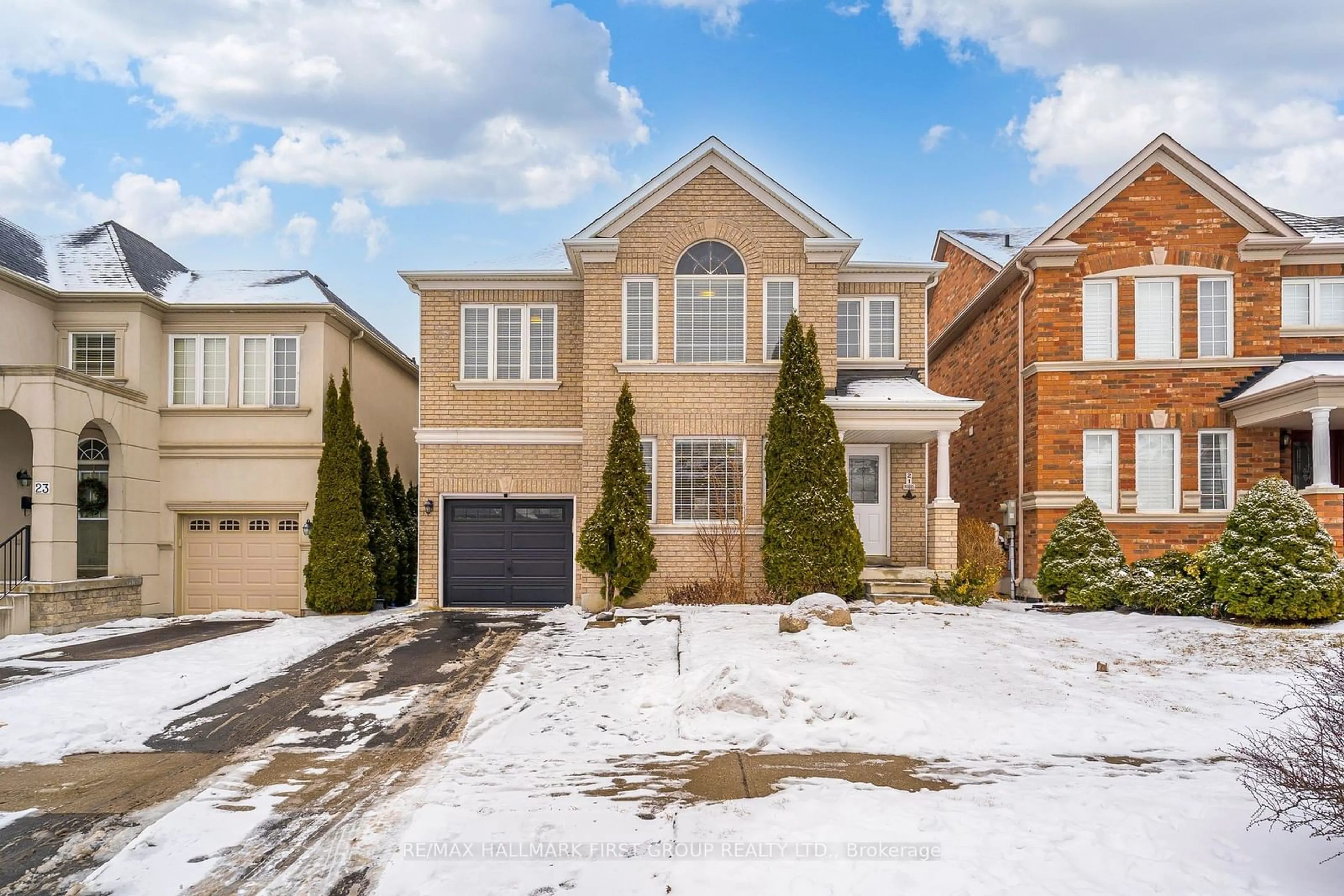 Home with brick exterior material, street for 21 Nobbs Dr, Ajax Ontario L1T 4M1