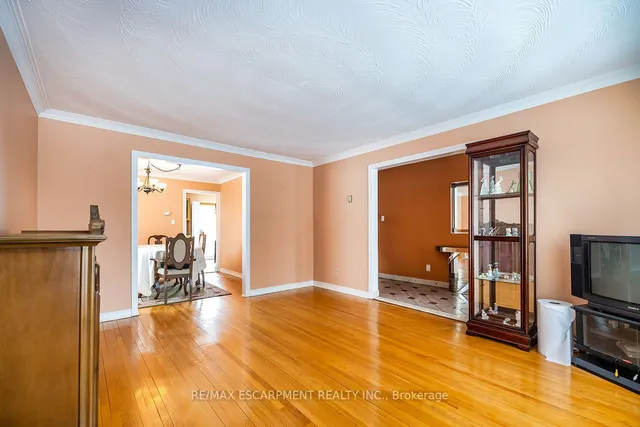 Additional property image - 3635 Kingston Rd