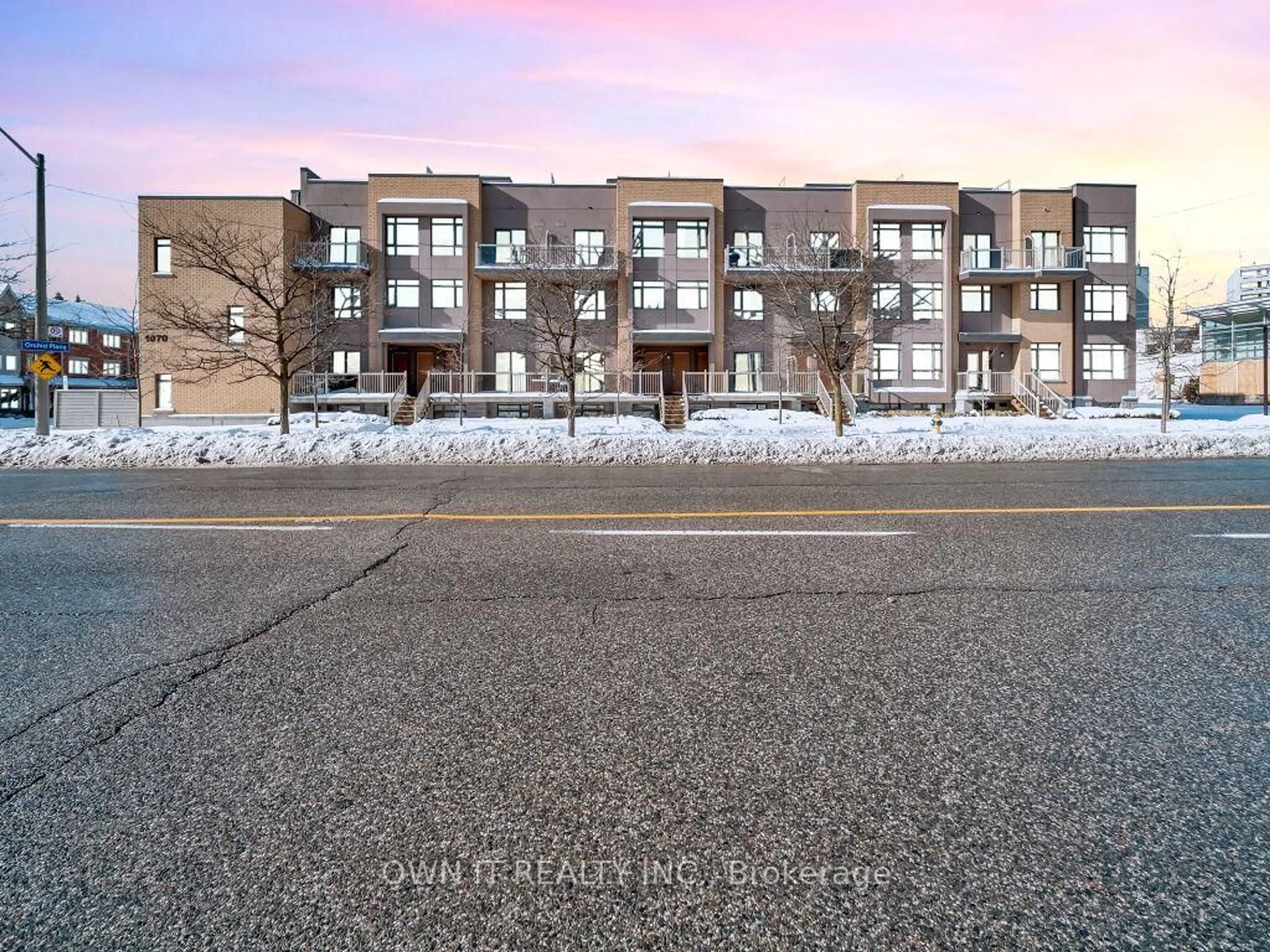 A pic from outside/outdoor area/front of a property/back of a property/a pic from drone, unknown for 1070 Progress Ave #208, Toronto Ontario M1B 0C5