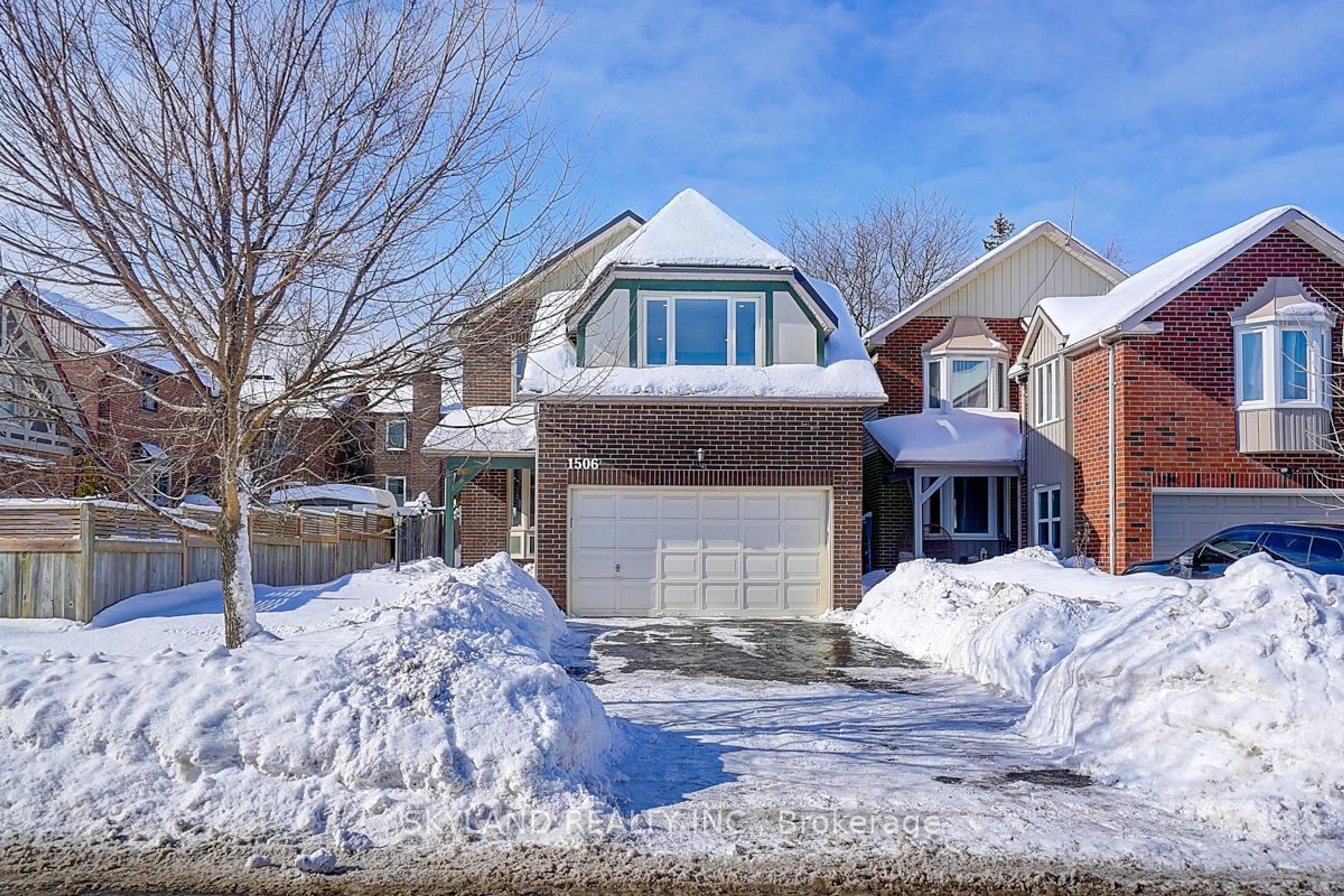 Home with brick exterior material, street for 1506 Huntsmill Dr, Pickering Ontario L1V 5G8