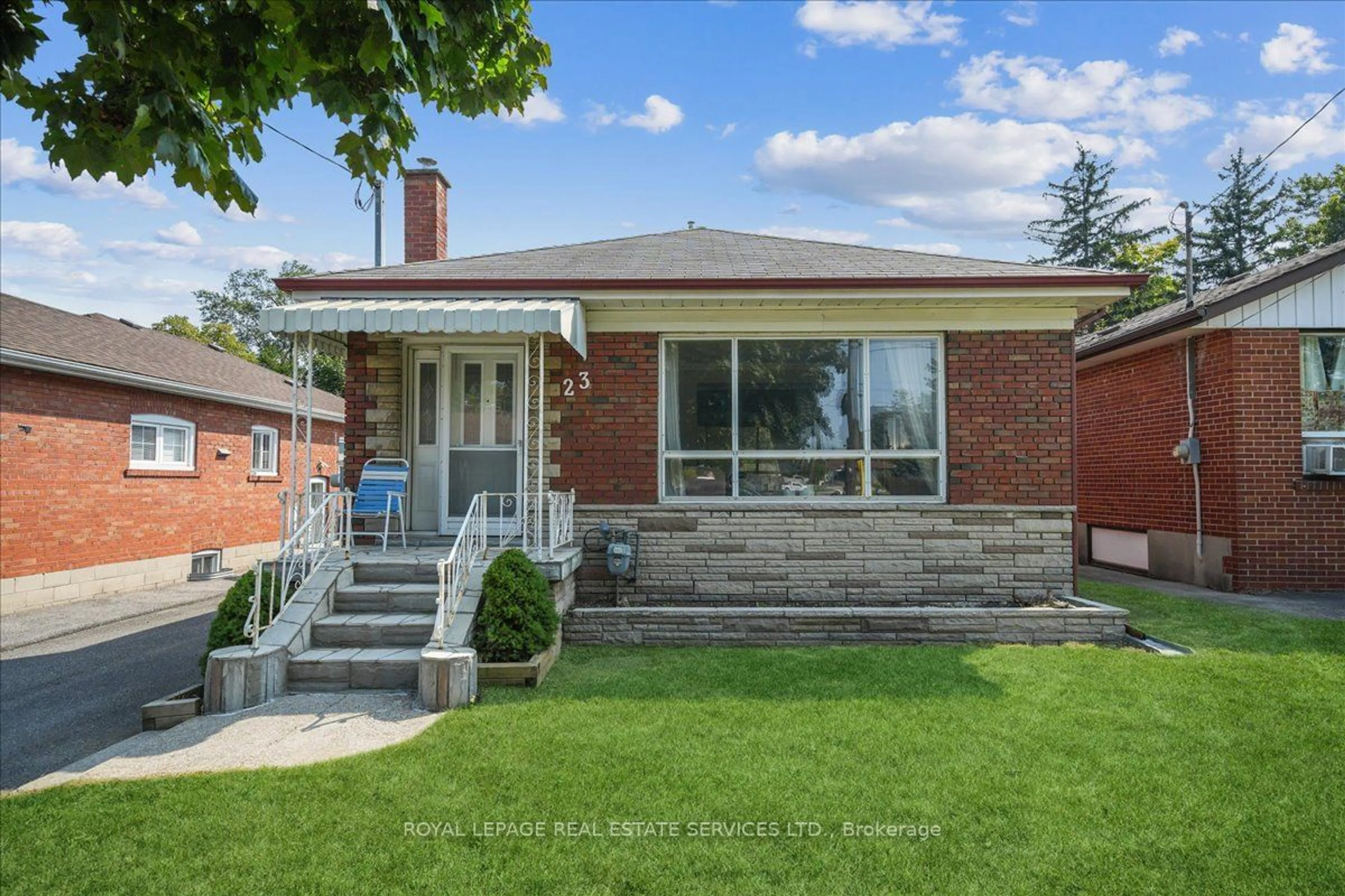 Home with brick exterior material, street for 23 Goldsmith Ave, Toronto Ontario M1R 2M1