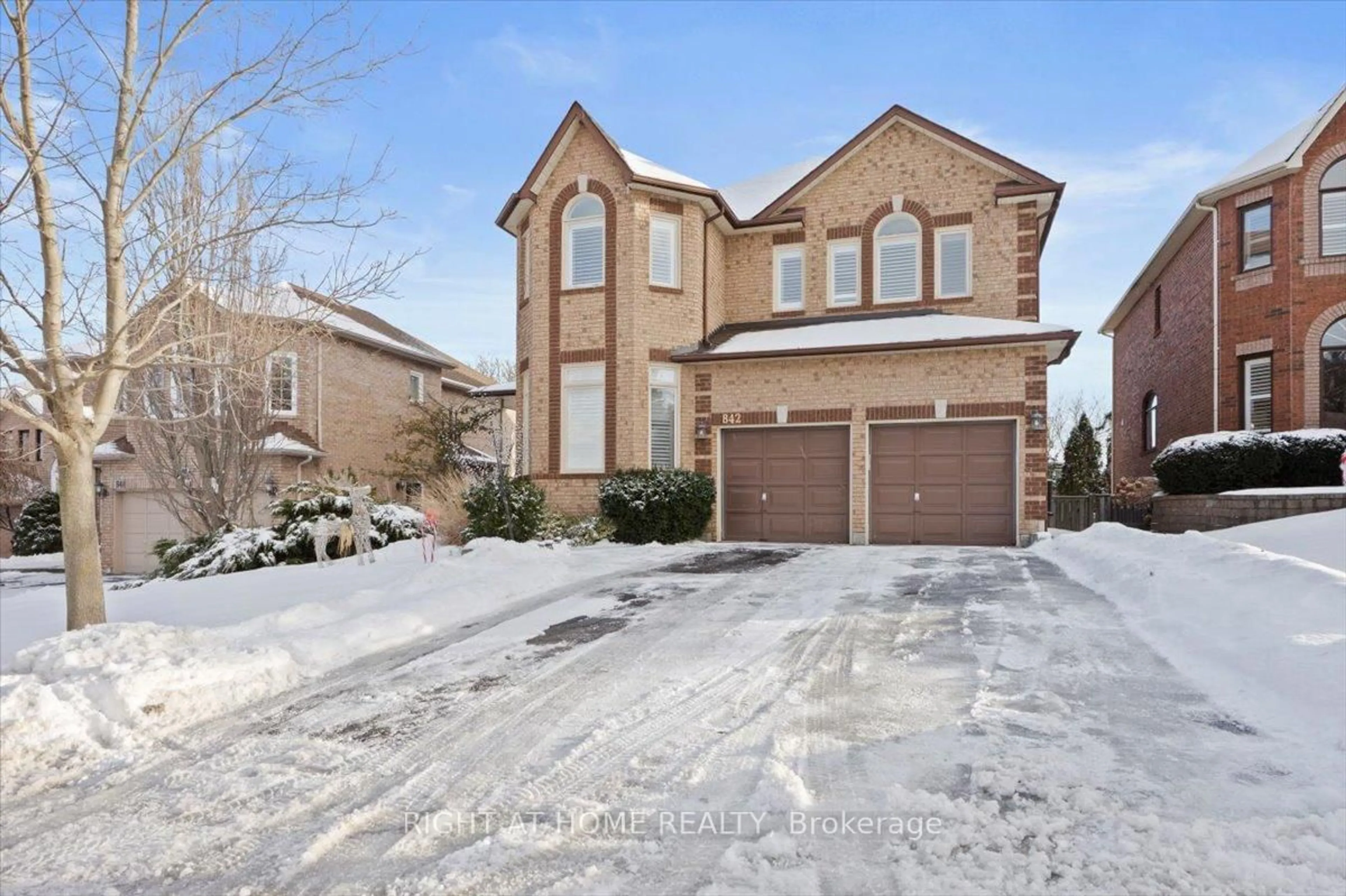 Home with brick exterior material, street for 842 Primrose Crt, Pickering Ontario L1X 2S7