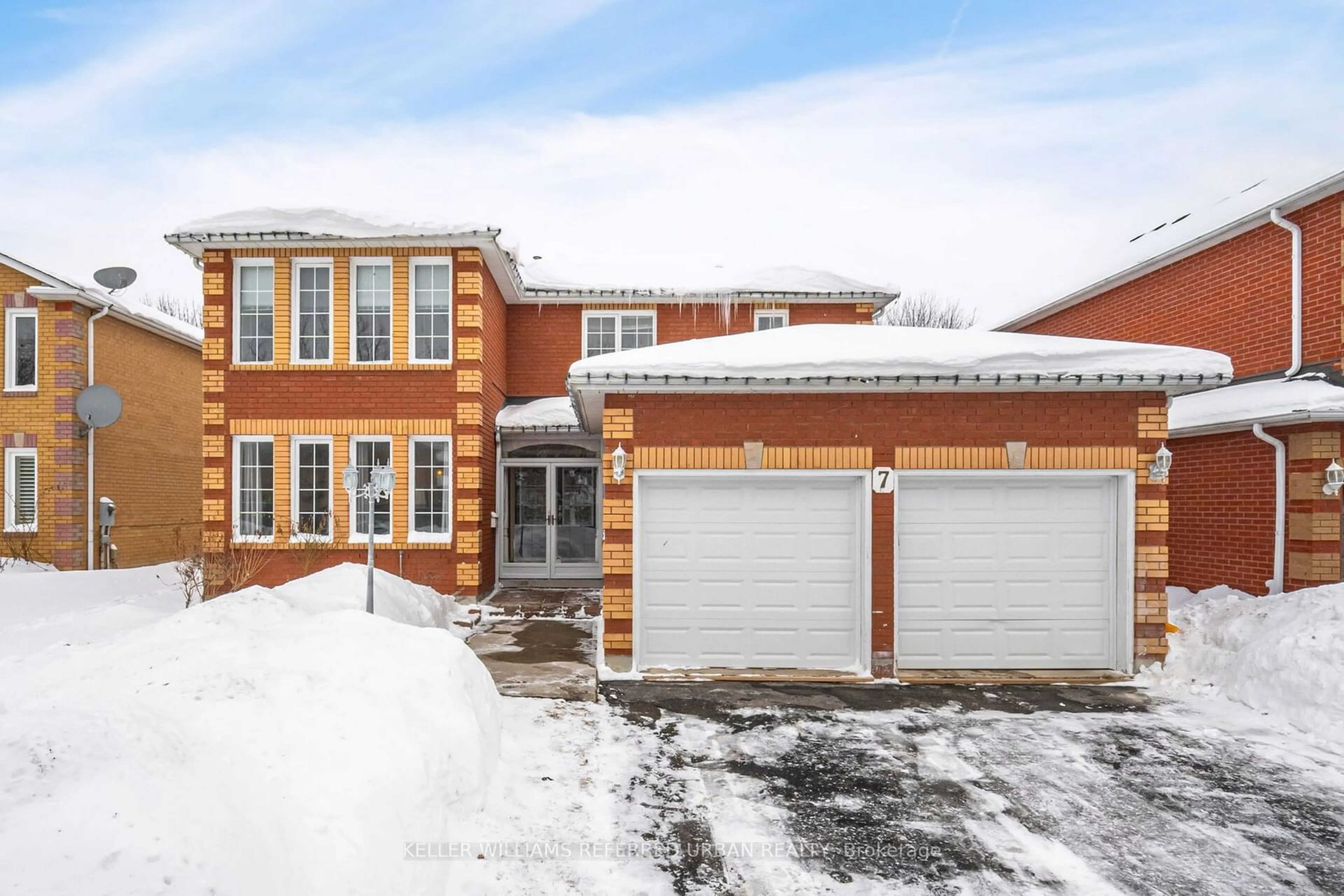 Home with brick exterior material, street for 7 Holmes Cres, Ajax Ontario L1T 3R6