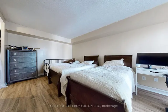 Additional property image - 3233 Eglinton Ave Unit 701