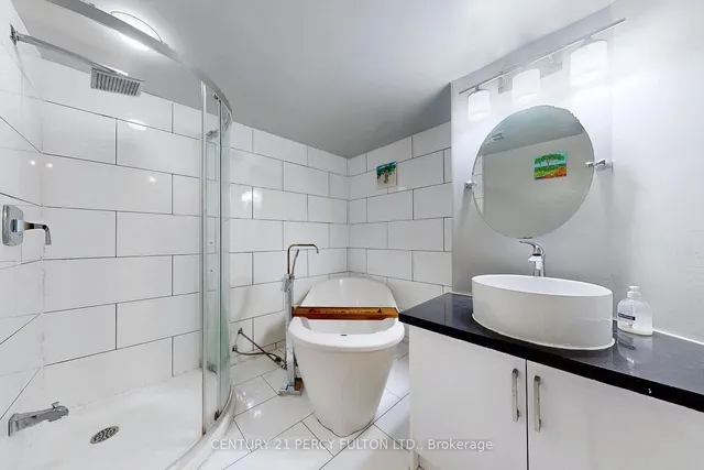 Additional property image - 3233 Eglinton Ave Unit 701