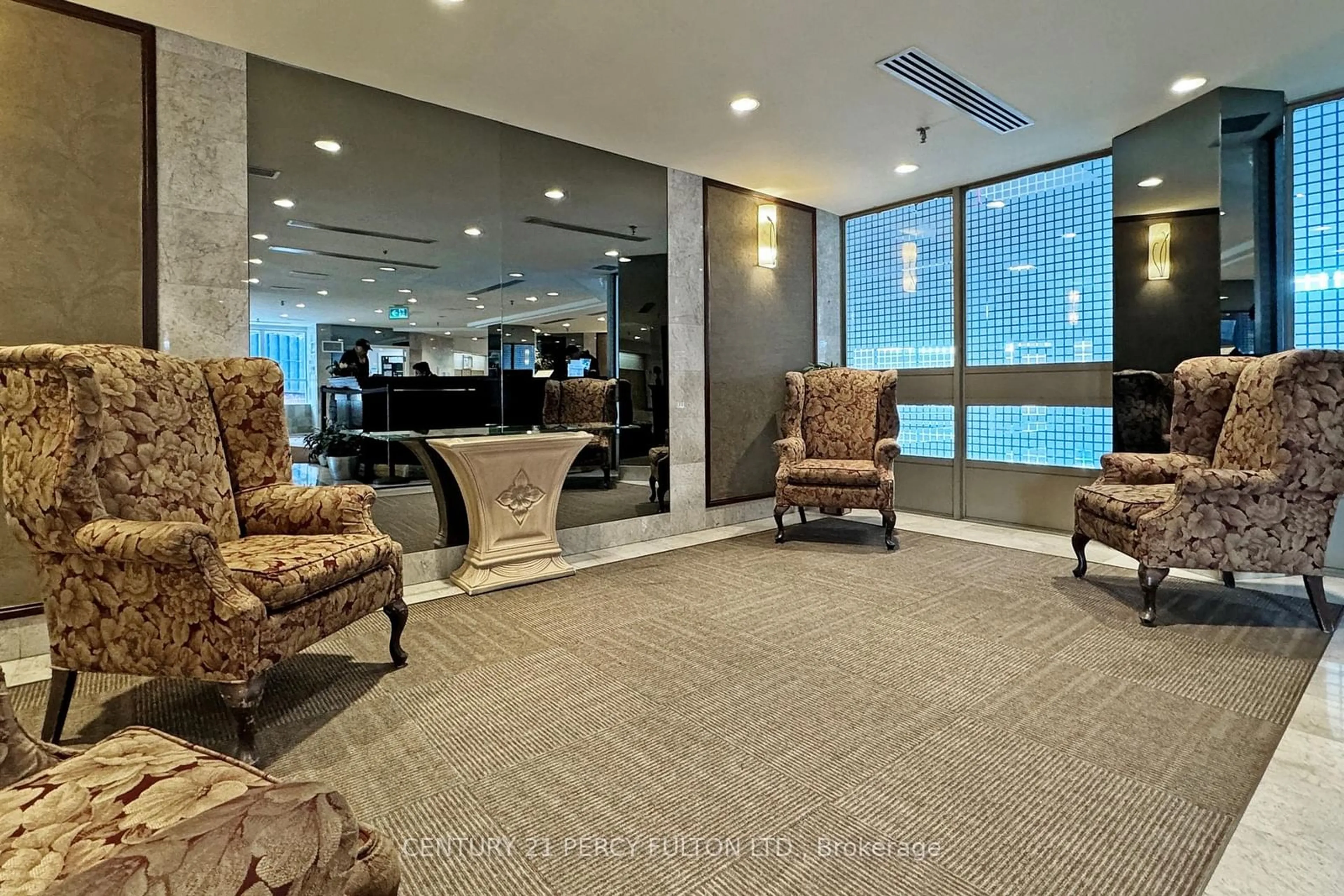 Lobby for 3233 Eglinton Ave #701, Toronto Ontario M1J 3N6