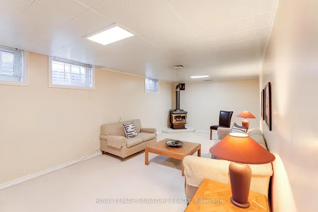 Additional property image - 9 Amberley Dr