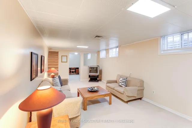 Additional property image - 9 Amberley Dr