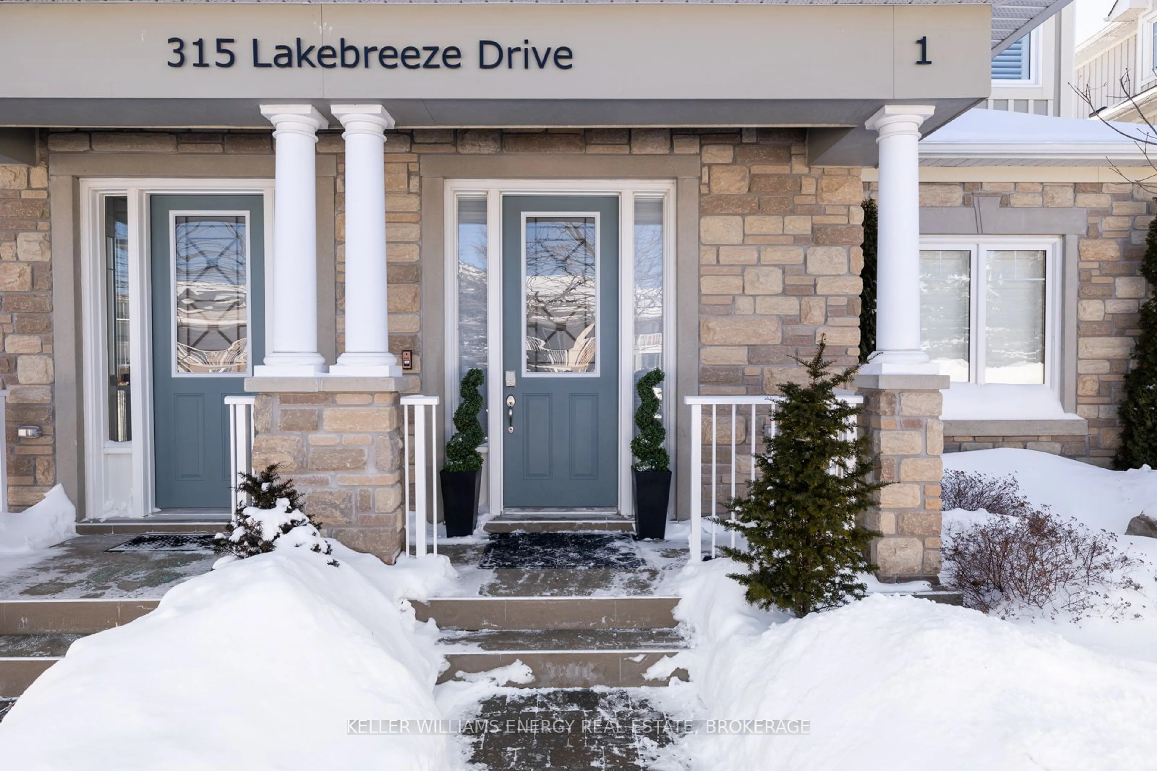 Unknown for 315 Lakebreeze Dr #1, Clarington Ontario L1B 0A1