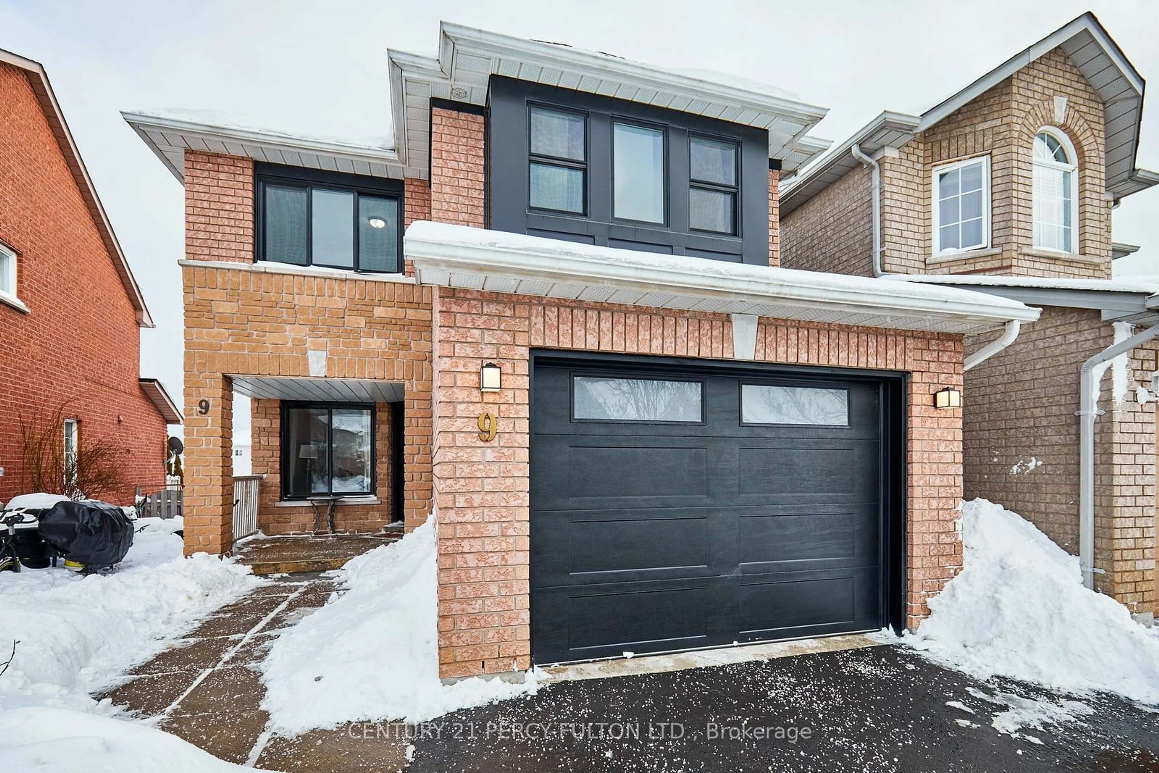 Home with brick exterior material, street for 9 Brodie Crt, Clarington Ontario L1C 4Z2