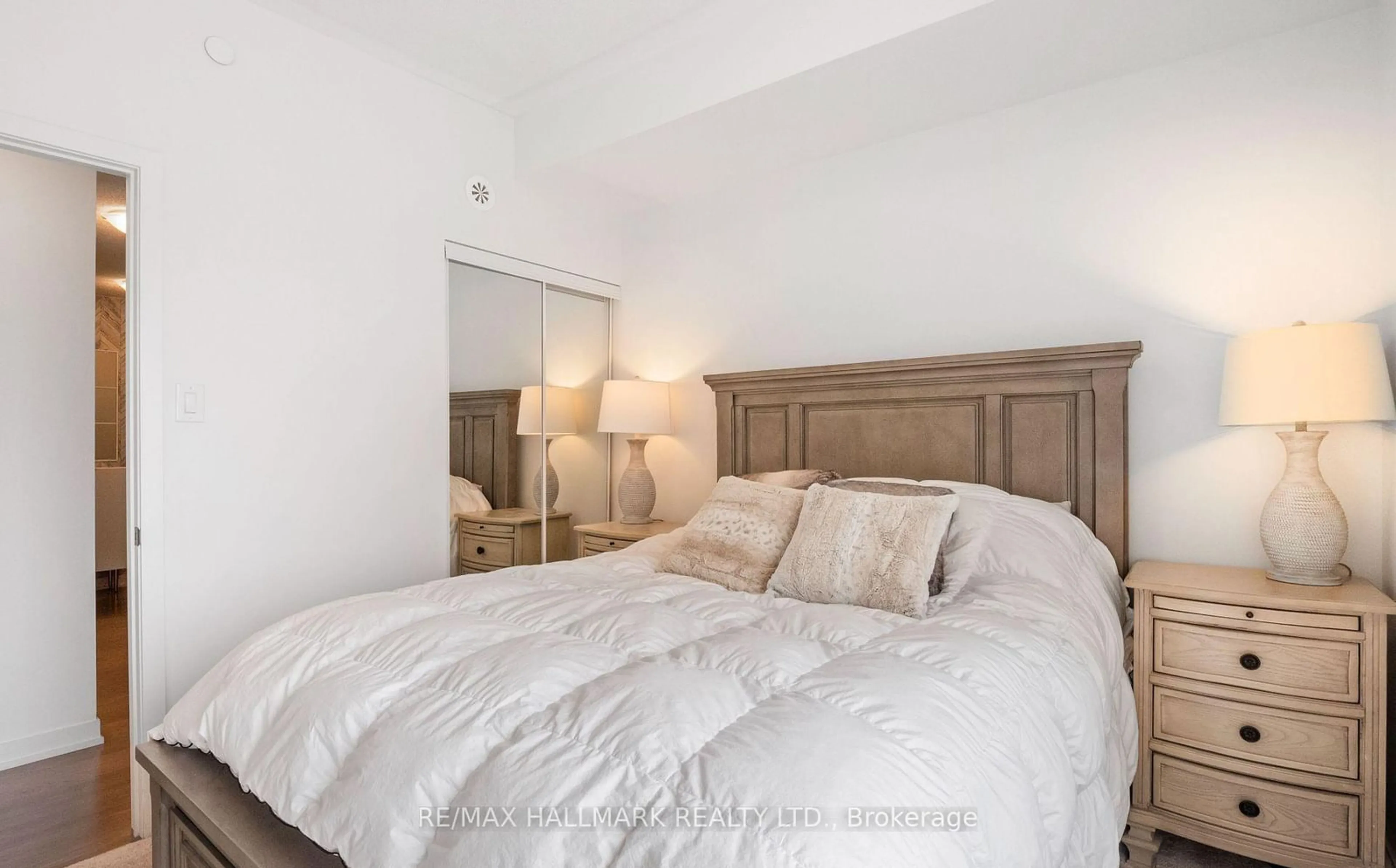 Bedroom with bed, unknown for 5155 Sheppard Ave #305, Toronto Ontario M1B 0C8