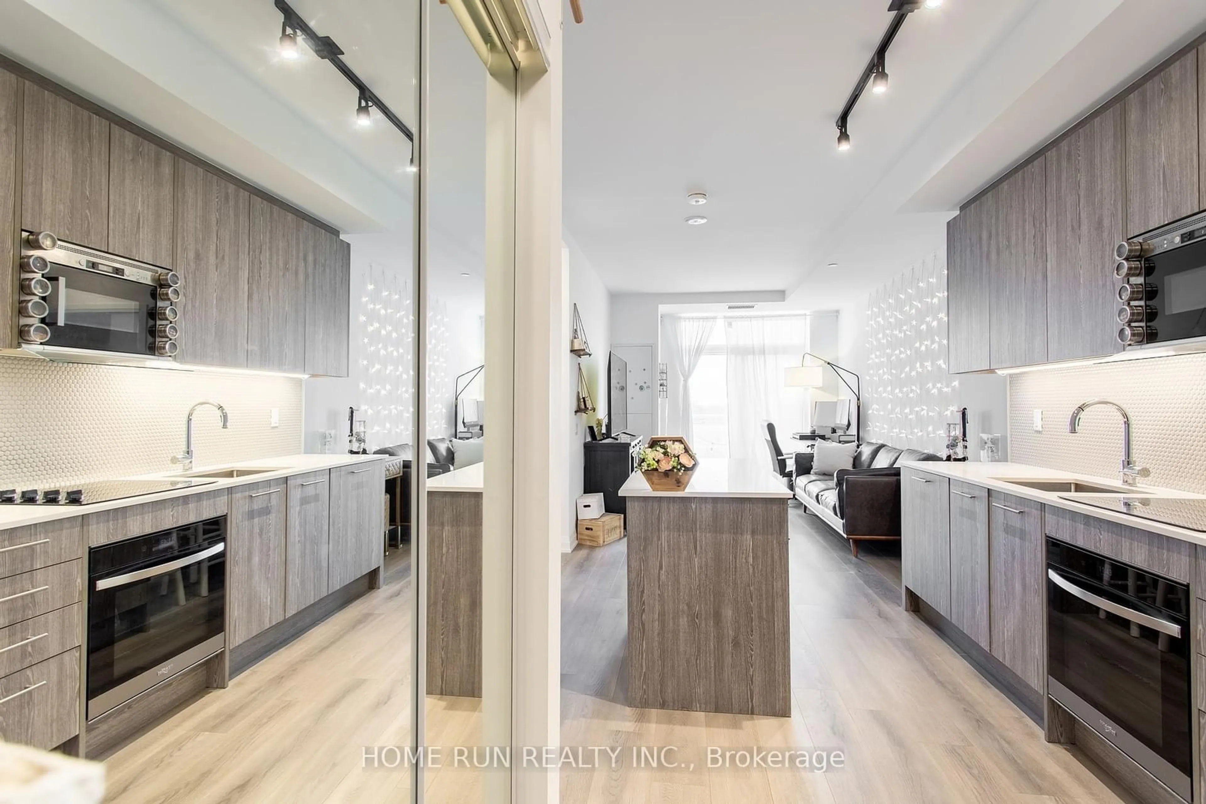 Open concept kitchen, unknown for 286 Main St #613, Toronto Ontario M4C 0B3