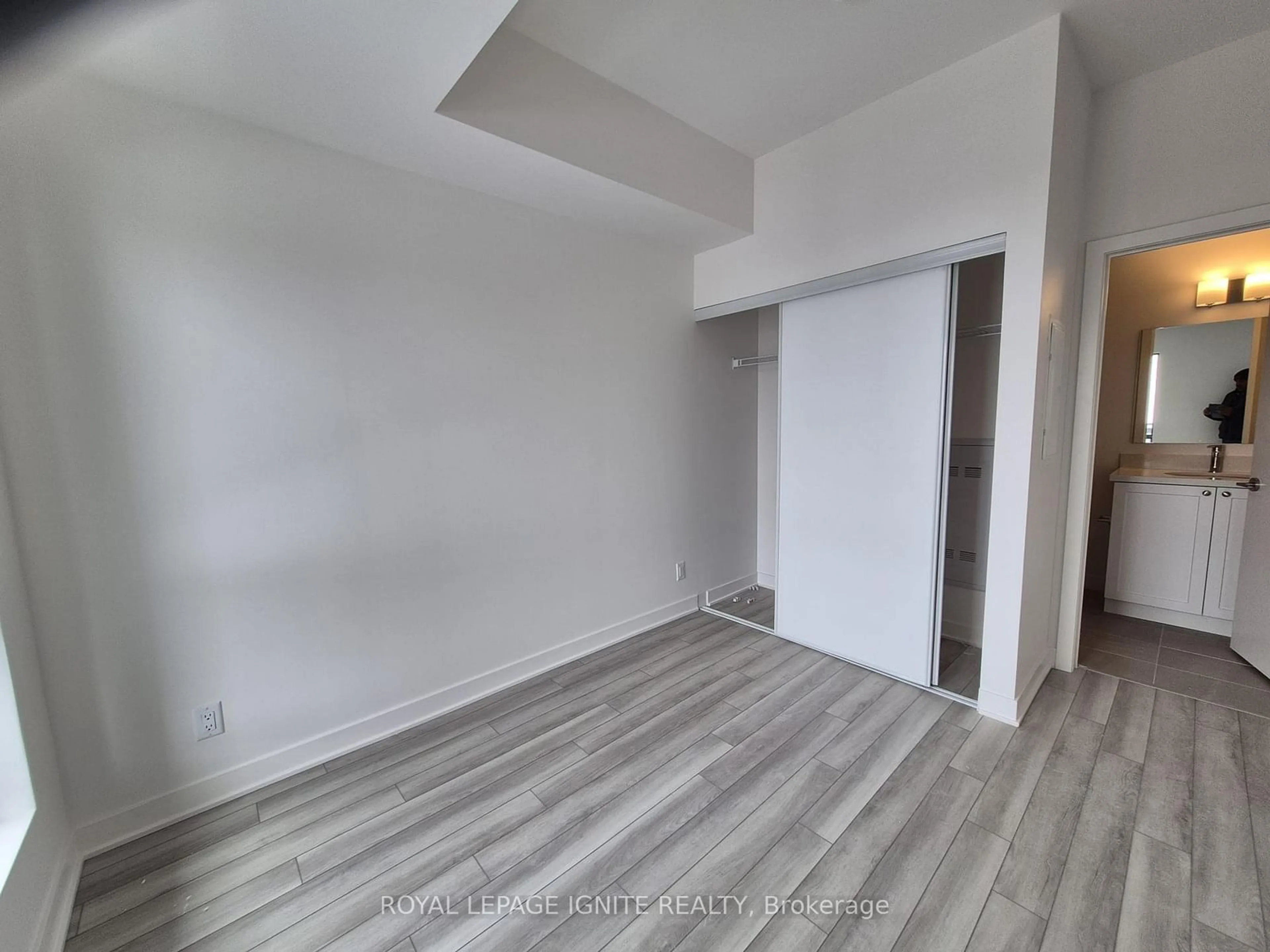 A pic of a room for 55 Clarington Blvd #410, Clarington Ontario L1C 7J4