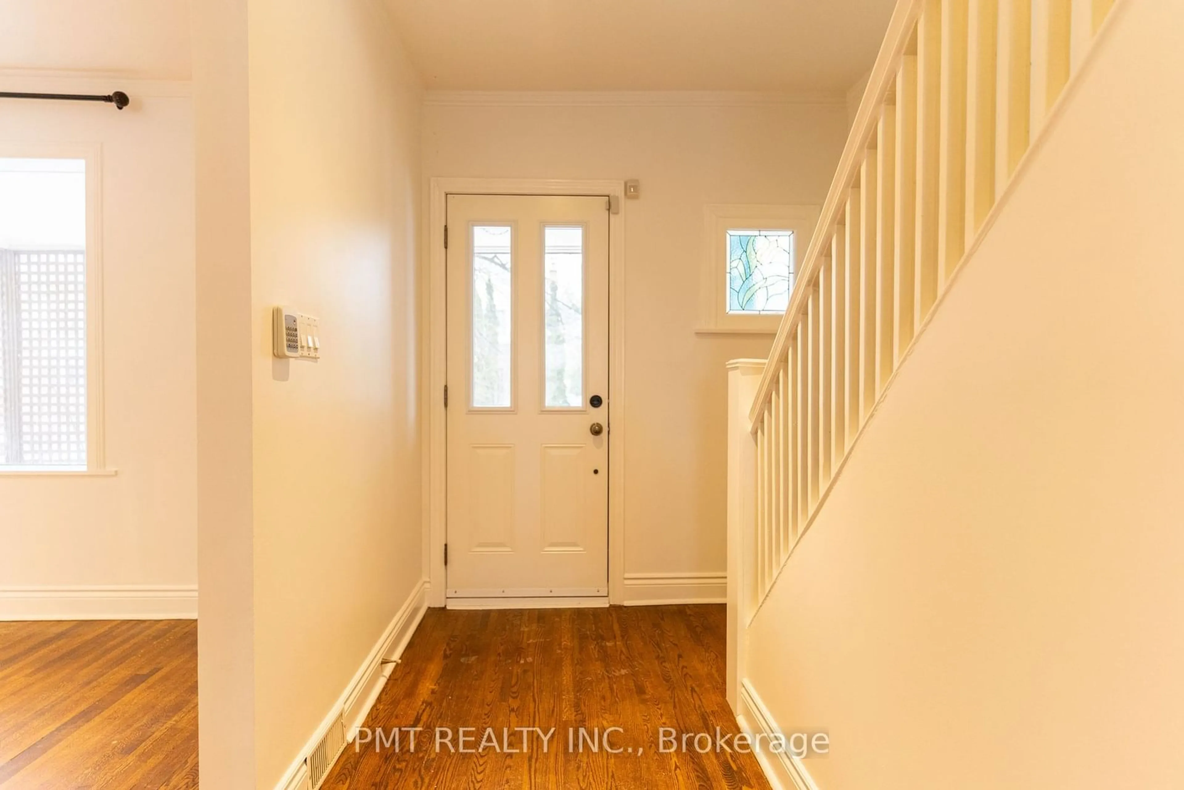 Indoor entryway for 238 Woodfield Rd, Toronto Ontario M4L 2W7