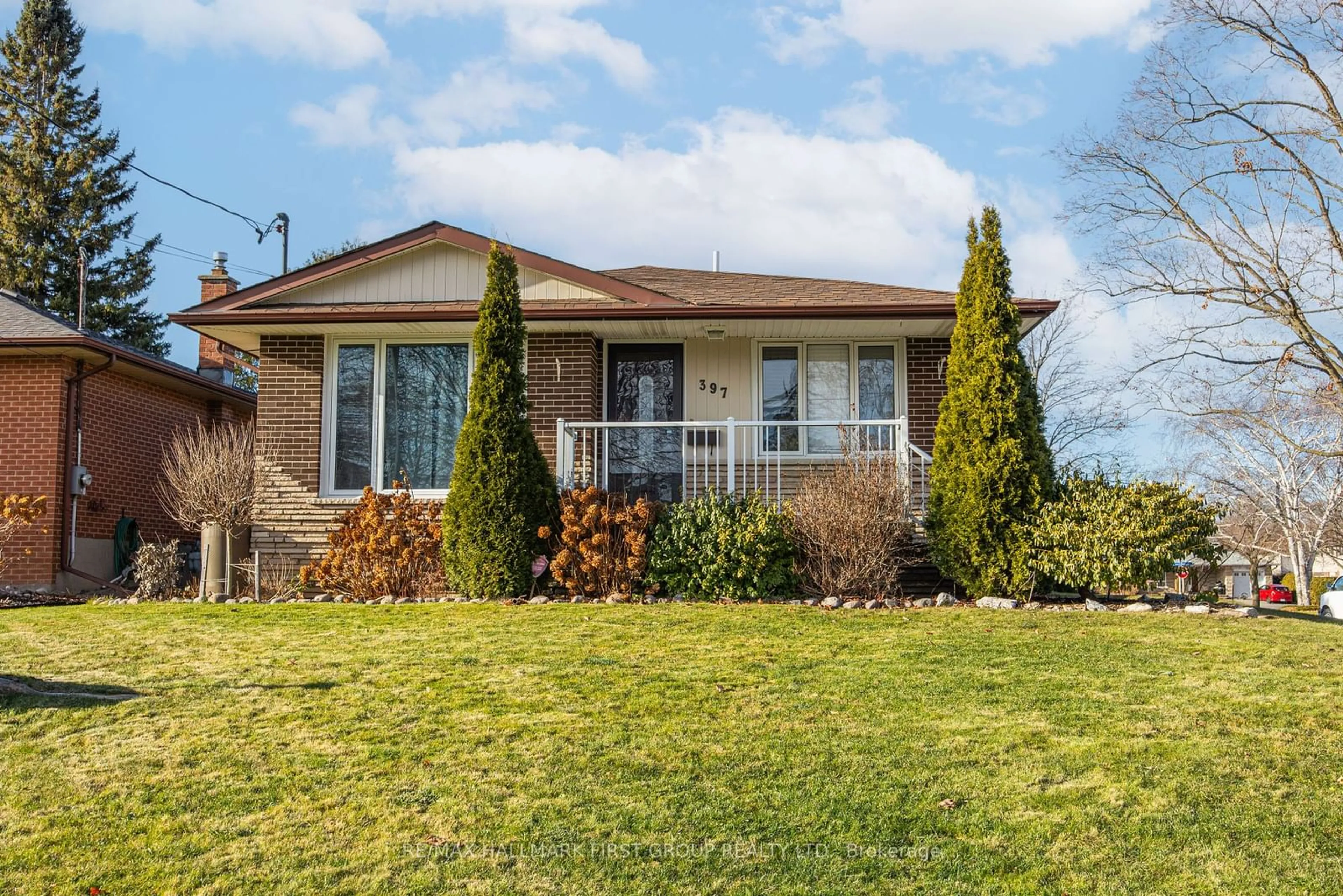 Home with brick exterior material, street for 397 Bernhard Cres, Oshawa Ontario L1G 2B7