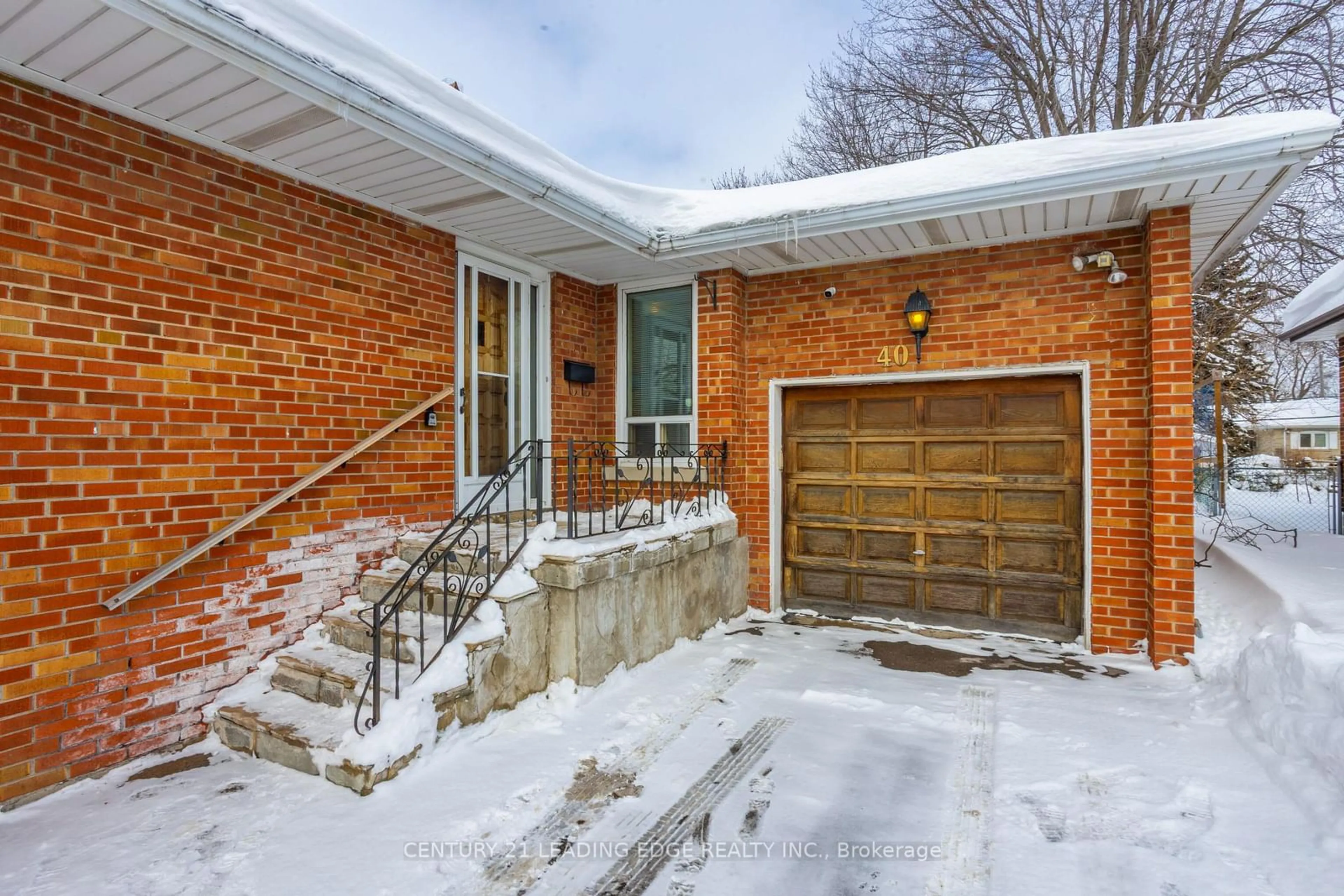 Home with brick exterior material, street for 40 Heather Rd, Toronto Ontario M1S 2E1