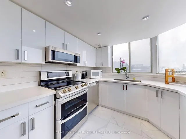 Additional property image - 30 Thunder Grve Unit 412