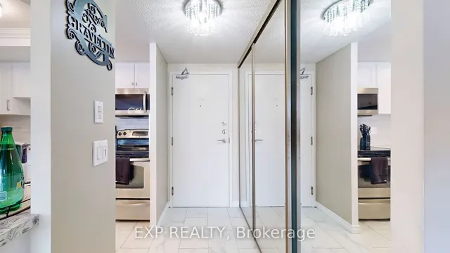 Additional property image - 10 Dean Park Rd Unit 718
