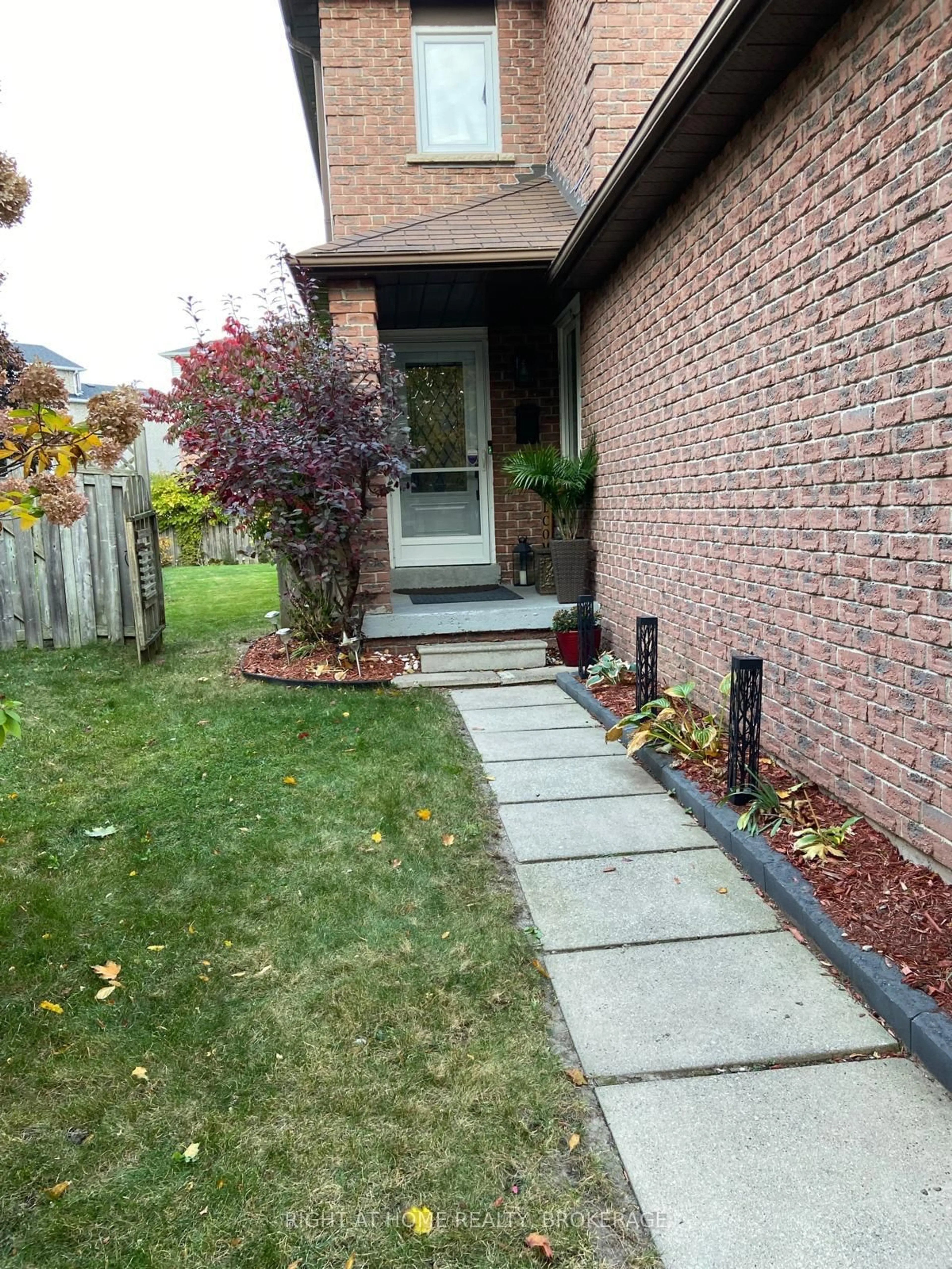 Home with brick exterior material, street for 11 eberlee Crt, Whitby Ontario L1N 8C9