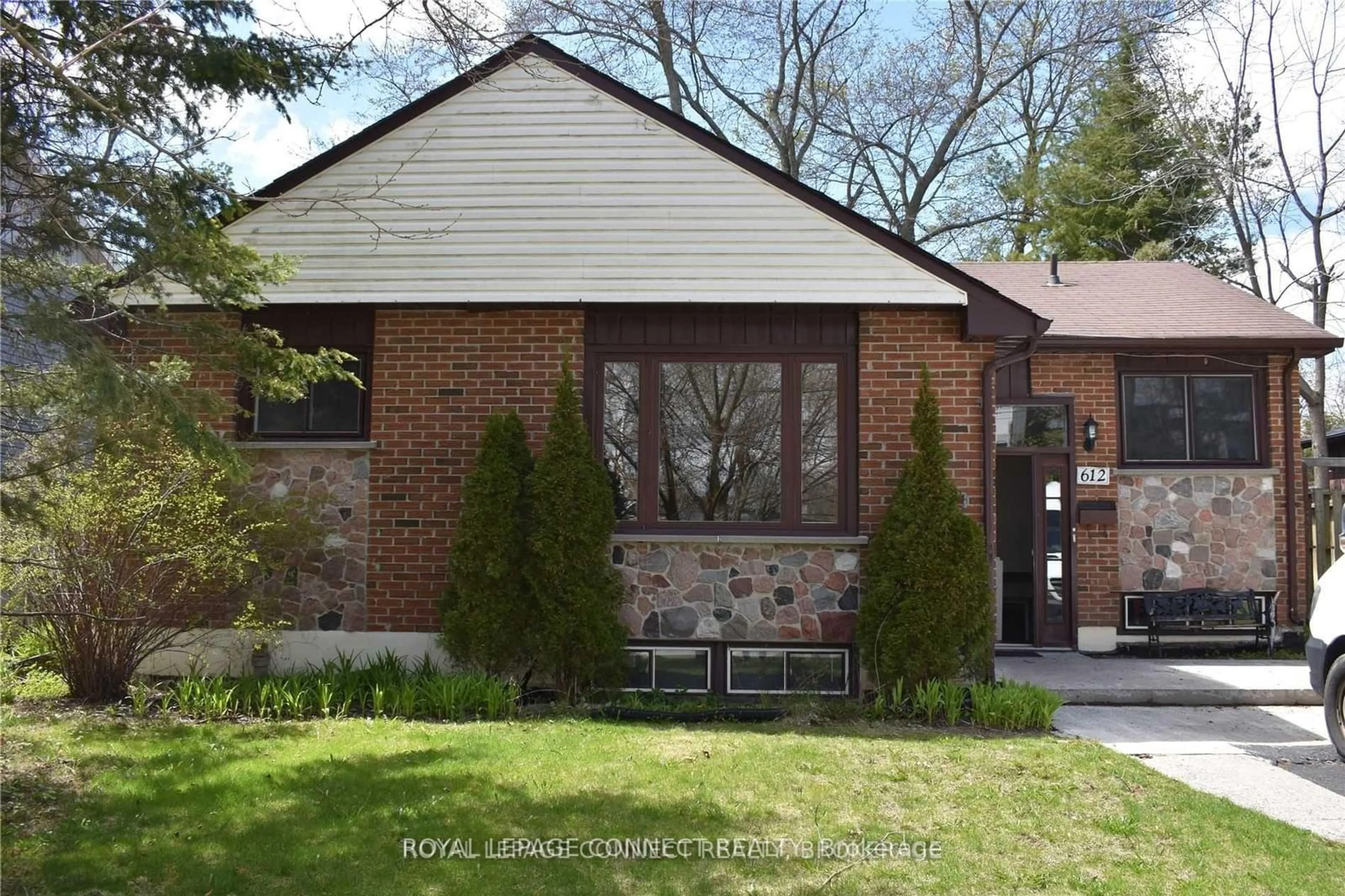 Home with brick exterior material, street for 612 Marksbury Rd, Pickering Ontario L1W 2S8