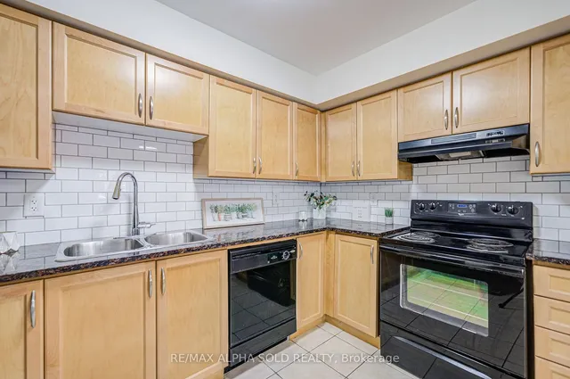 Additional image 21 of 30 Mendelssohn St Unit 15
