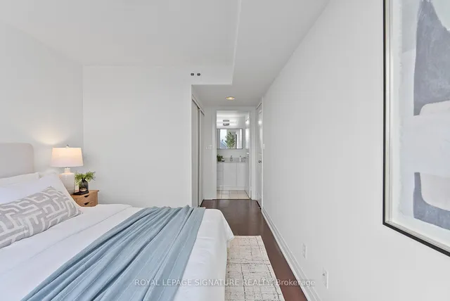 Additional property image - 1797 Queen St Unit 402