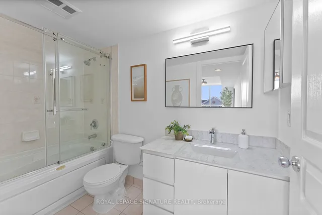 Additional property image - 1797 Queen St Unit 402