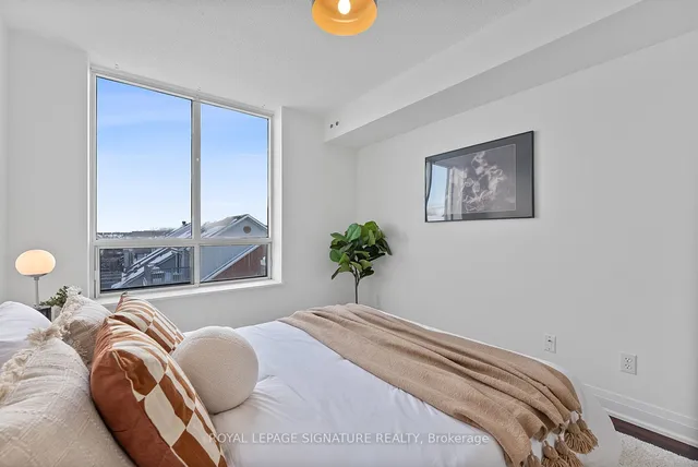 Additional property image - 1797 Queen St Unit 402