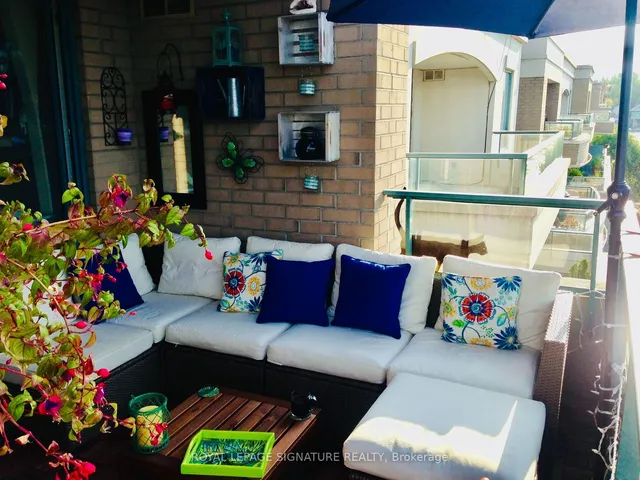 Additional property image - 1797 Queen St Unit 402