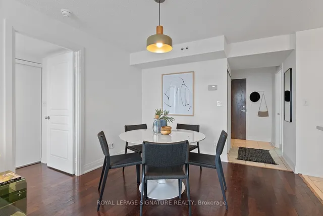 Additional property image - 1797 Queen St Unit 402